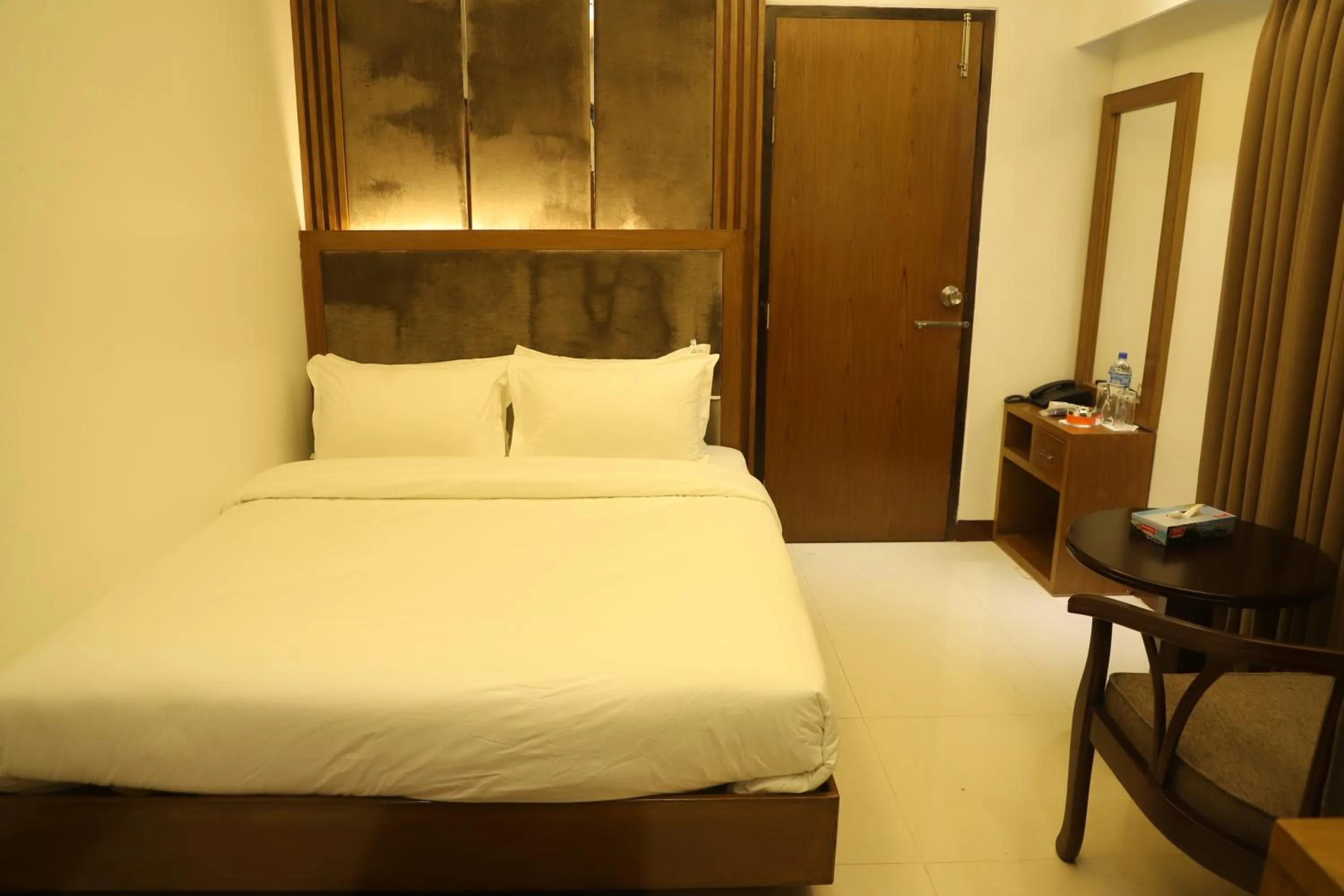 Bed in Hotel Holy Gate