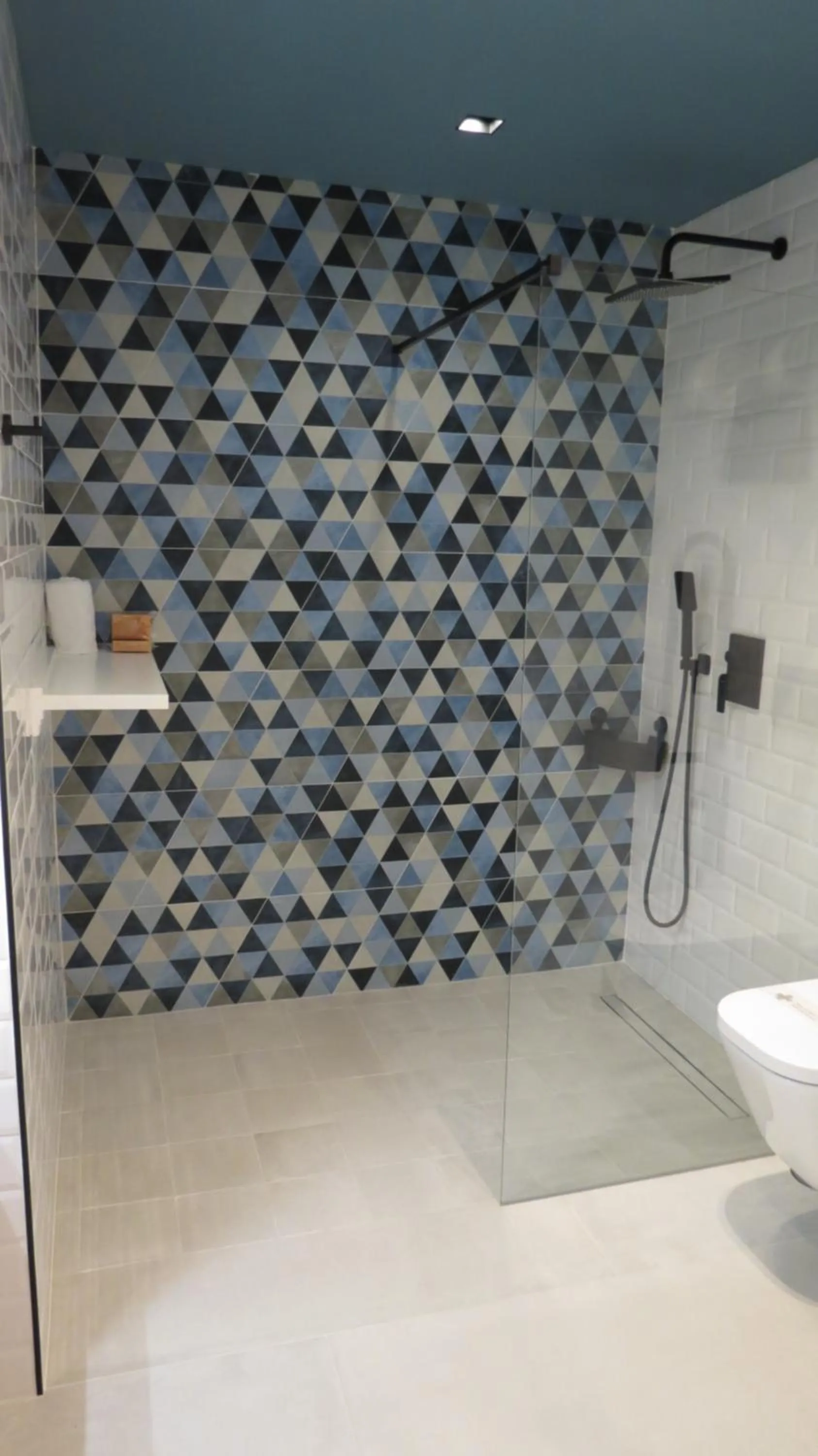 Shower in La Puerta de Nerja BOUTIQUE - Adults Recommended