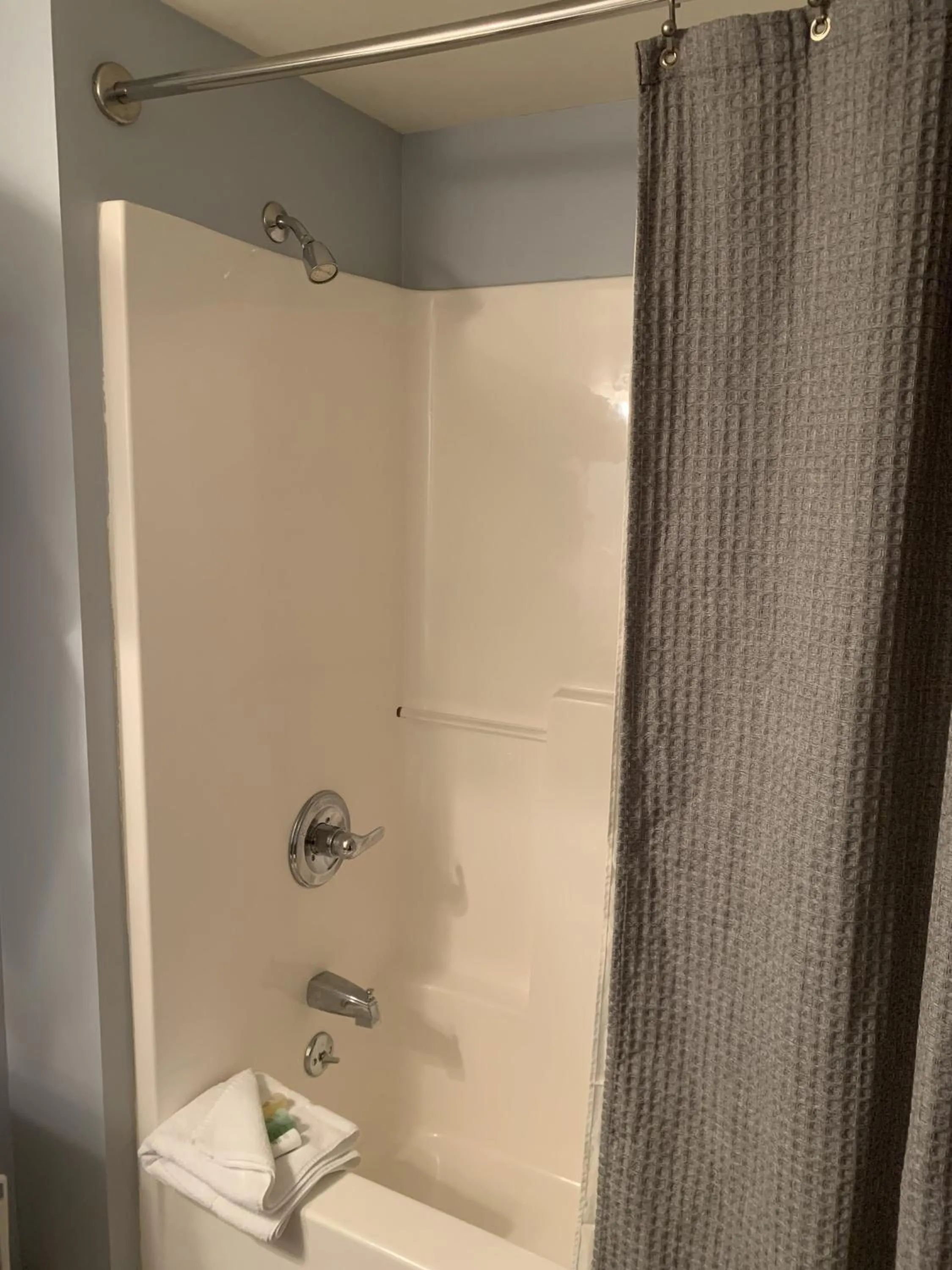 Highland House 207 Slopeside, Village Area, Ski in out