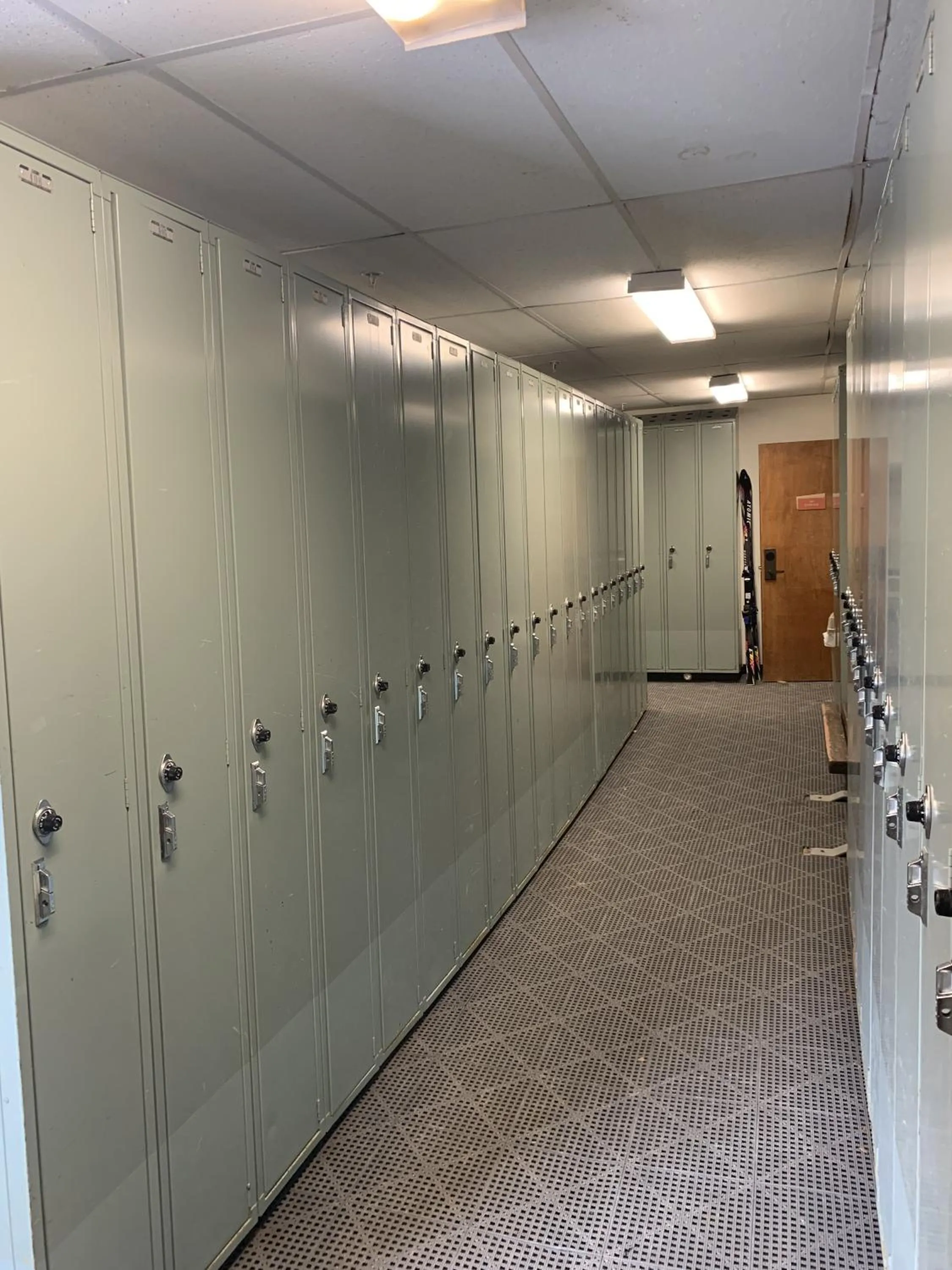 Highland House 207 Slopeside, Village Area, Ski in out