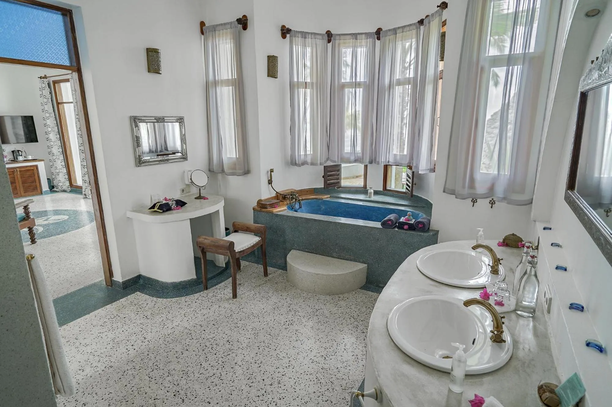 Bathroom in Boutique Hotel Matlai