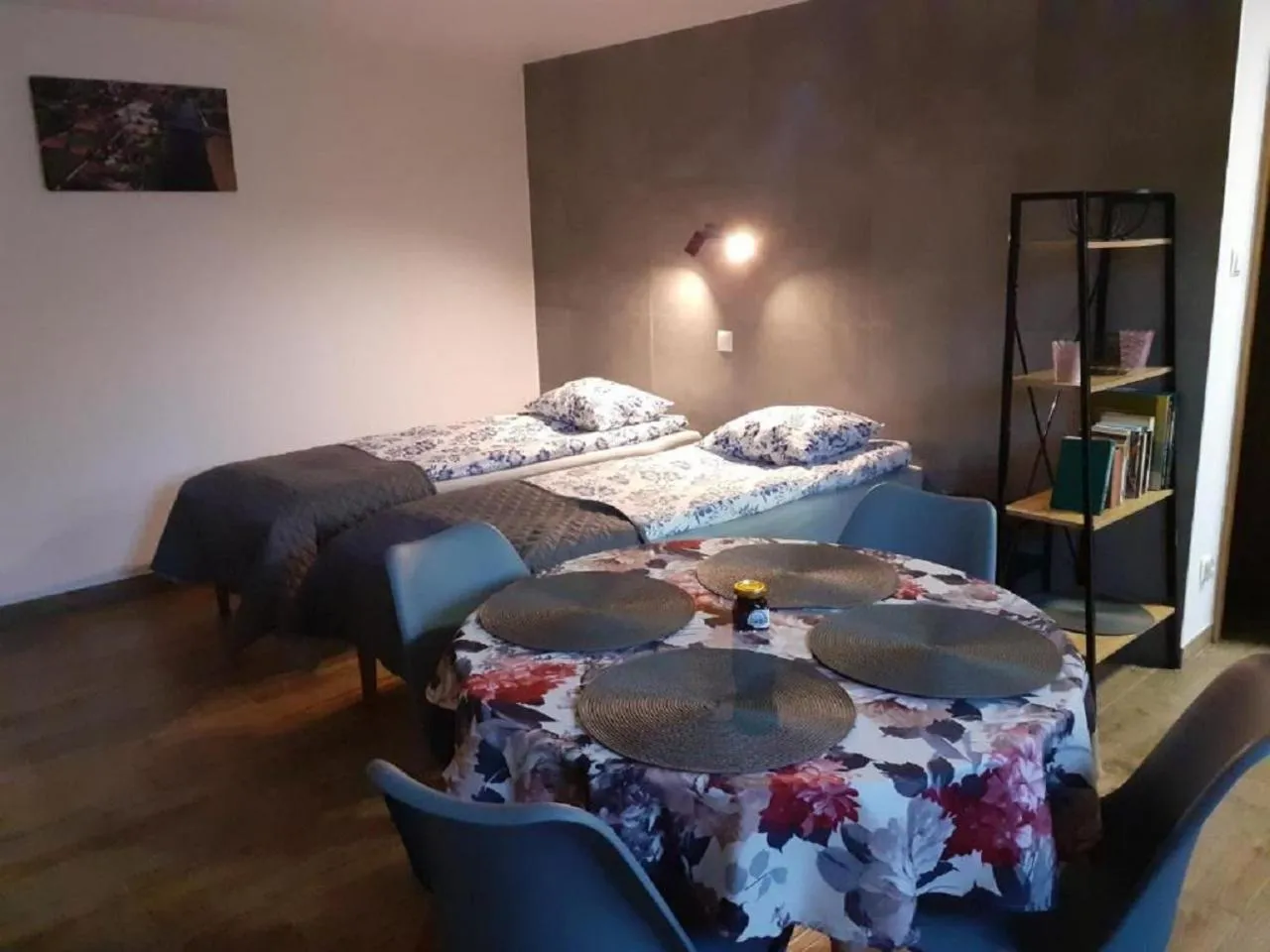 Bedroom, Bed in Przystanek Tykocin - apartamenty gościnne