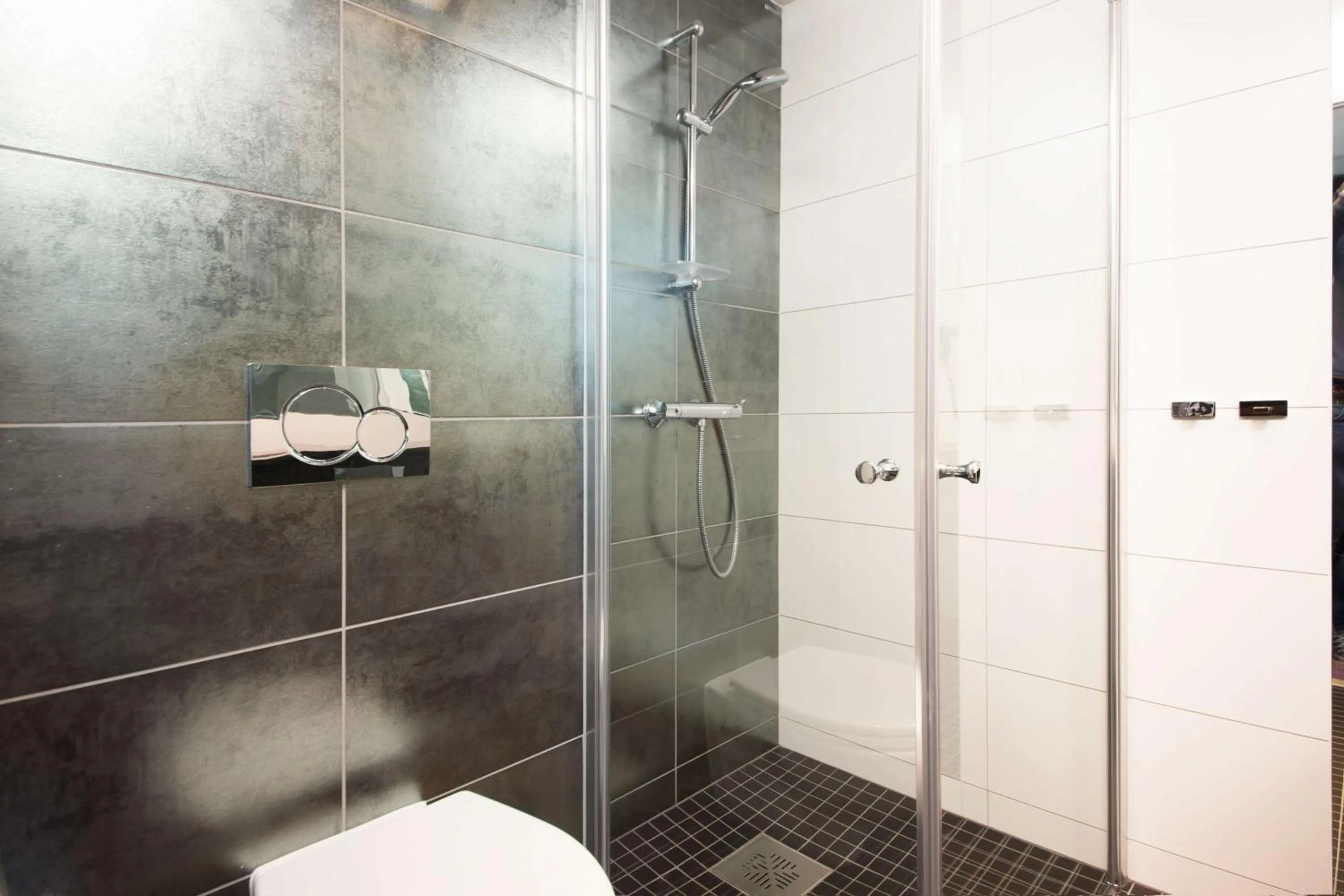 Bathroom in Scandic Ørnen