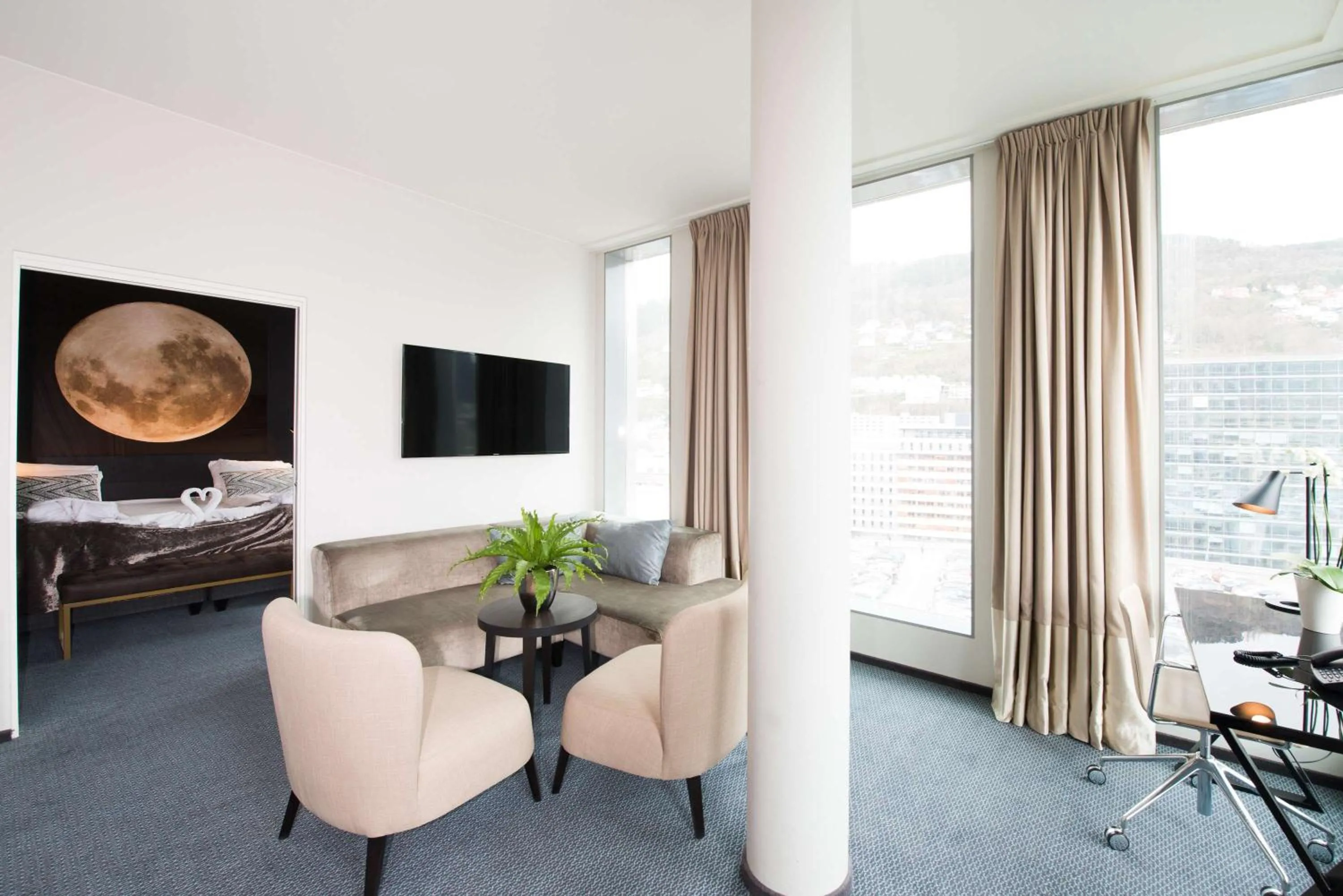 Bedroom in Scandic Ørnen