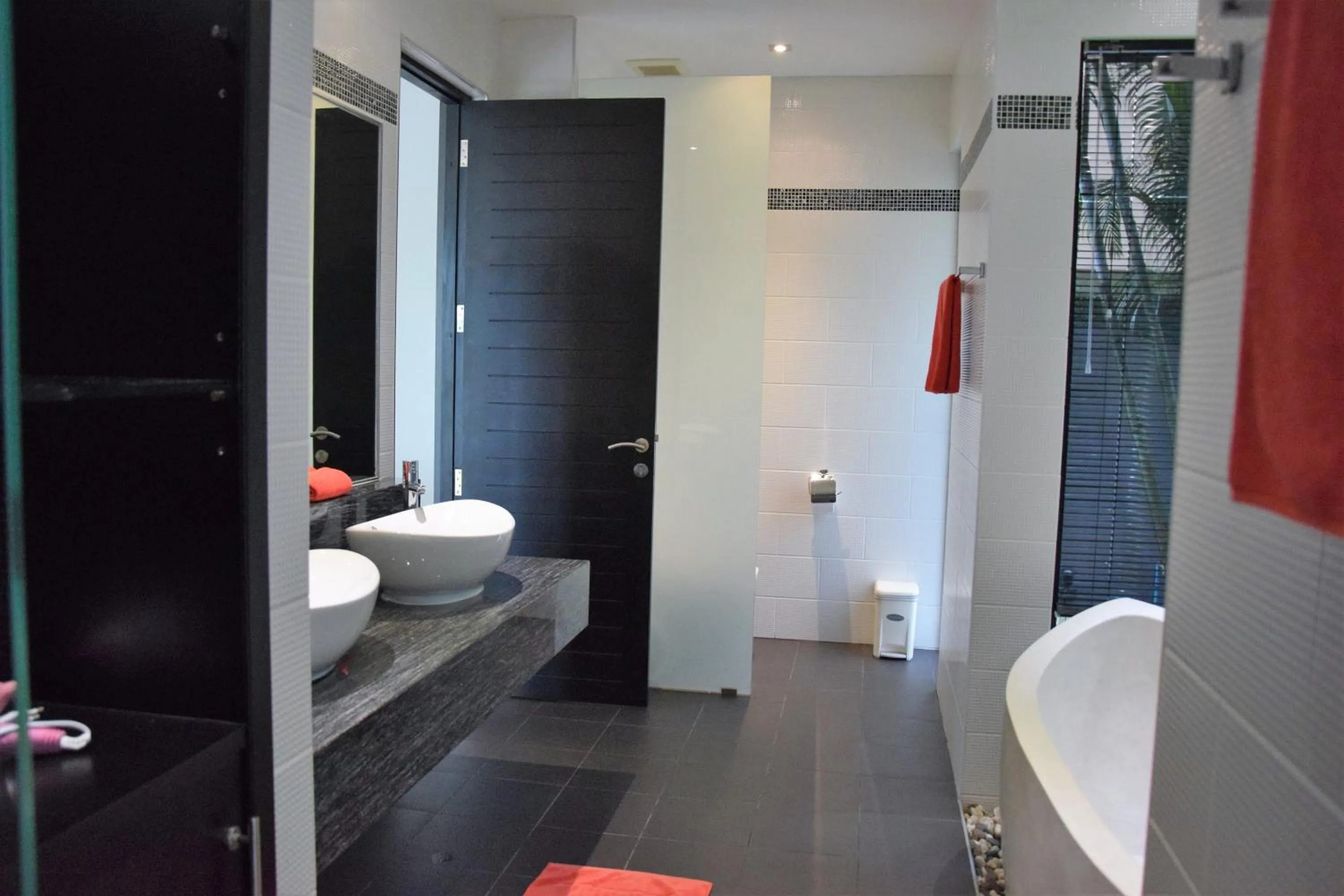 Bathroom in Eden Villa Phuket