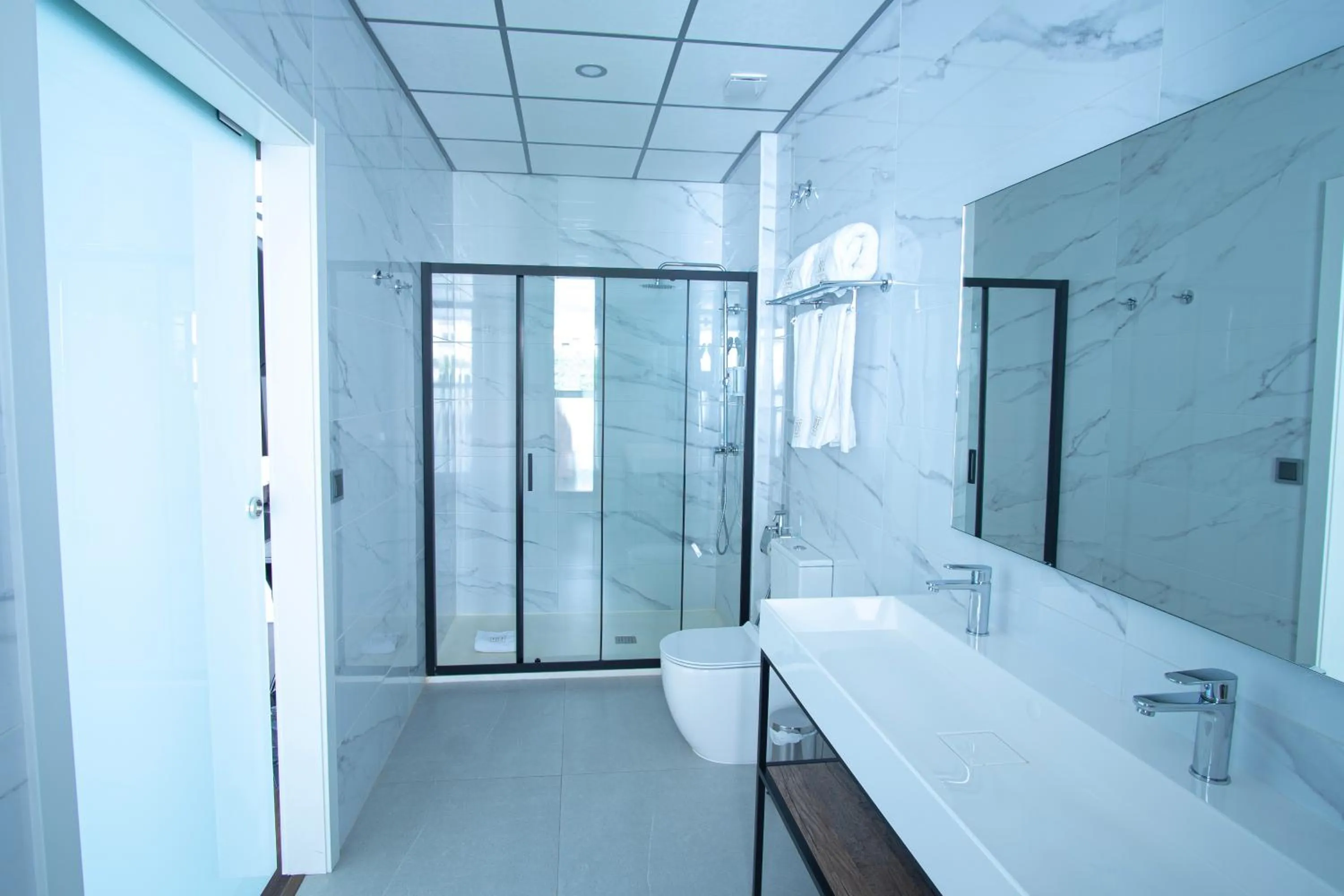 Bathroom in Hotel BH San Francisco Alicante