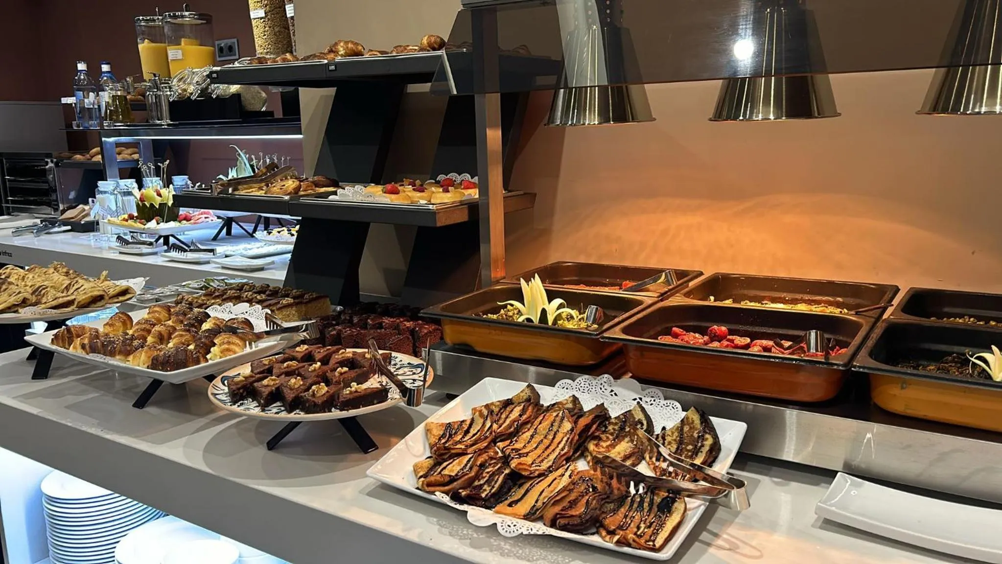 Buffet breakfast in Hotel BH San Francisco Alicante