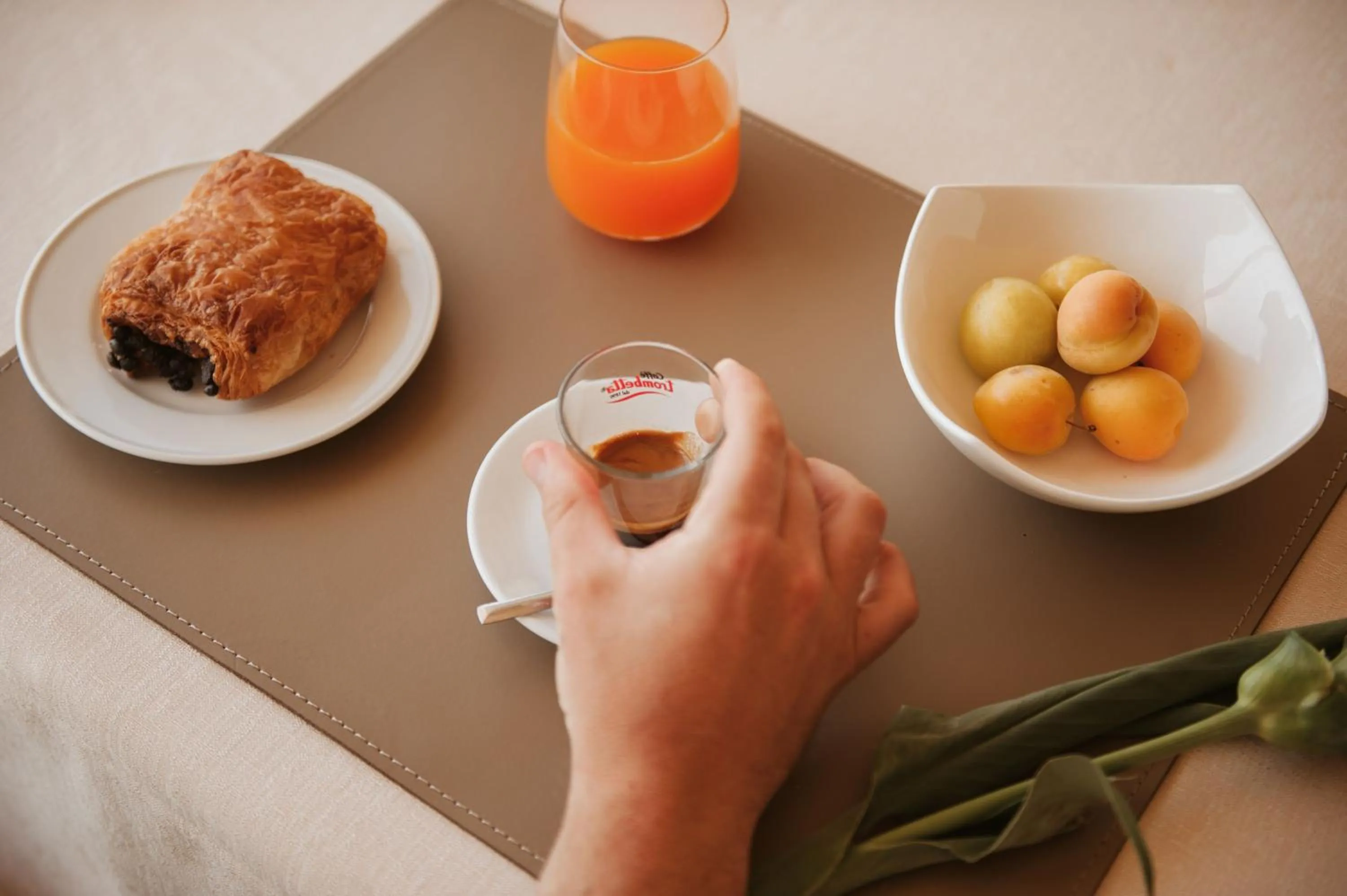 Food and drinks in RELAIS COLLE BUONO