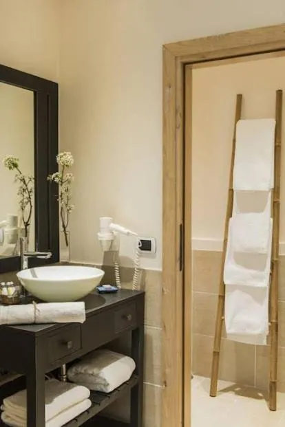 Bathroom in RELAIS COLLE BUONO