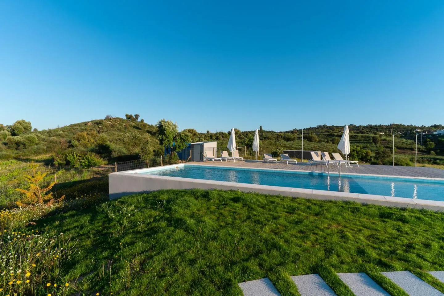 Swimming pool in Gavião Nature Village