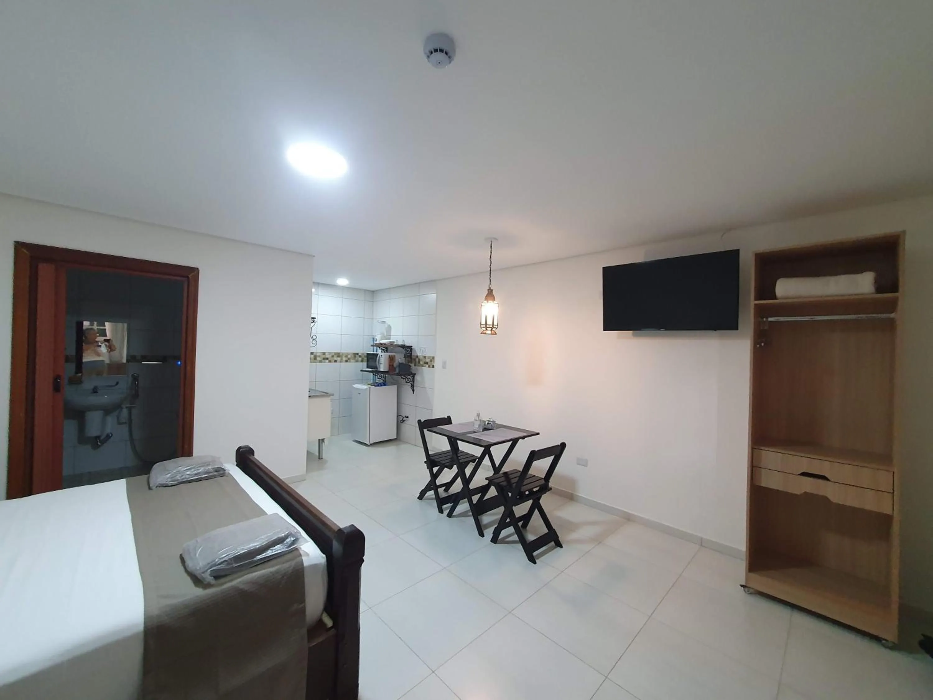 Dining area in Hotel Chalet Monet - Granja Vianna