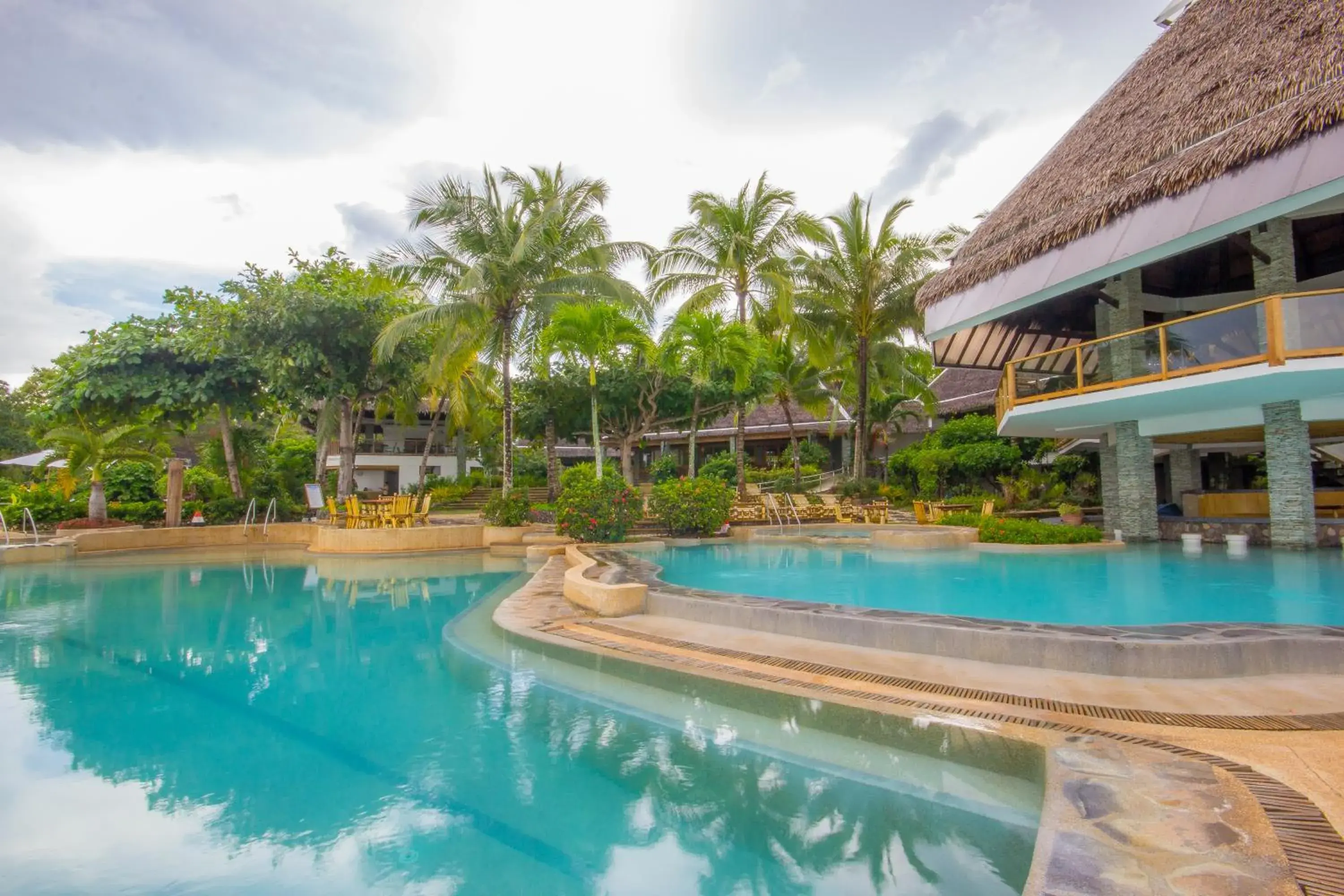 Swimming pool in Mithi Resort & Spa Swimming pool in Mithi Resort & Spa