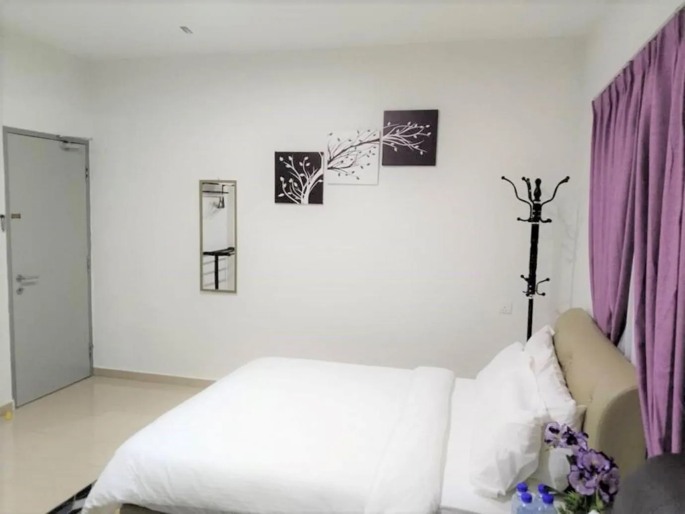 View (from property/room), Bed in iG Hotel