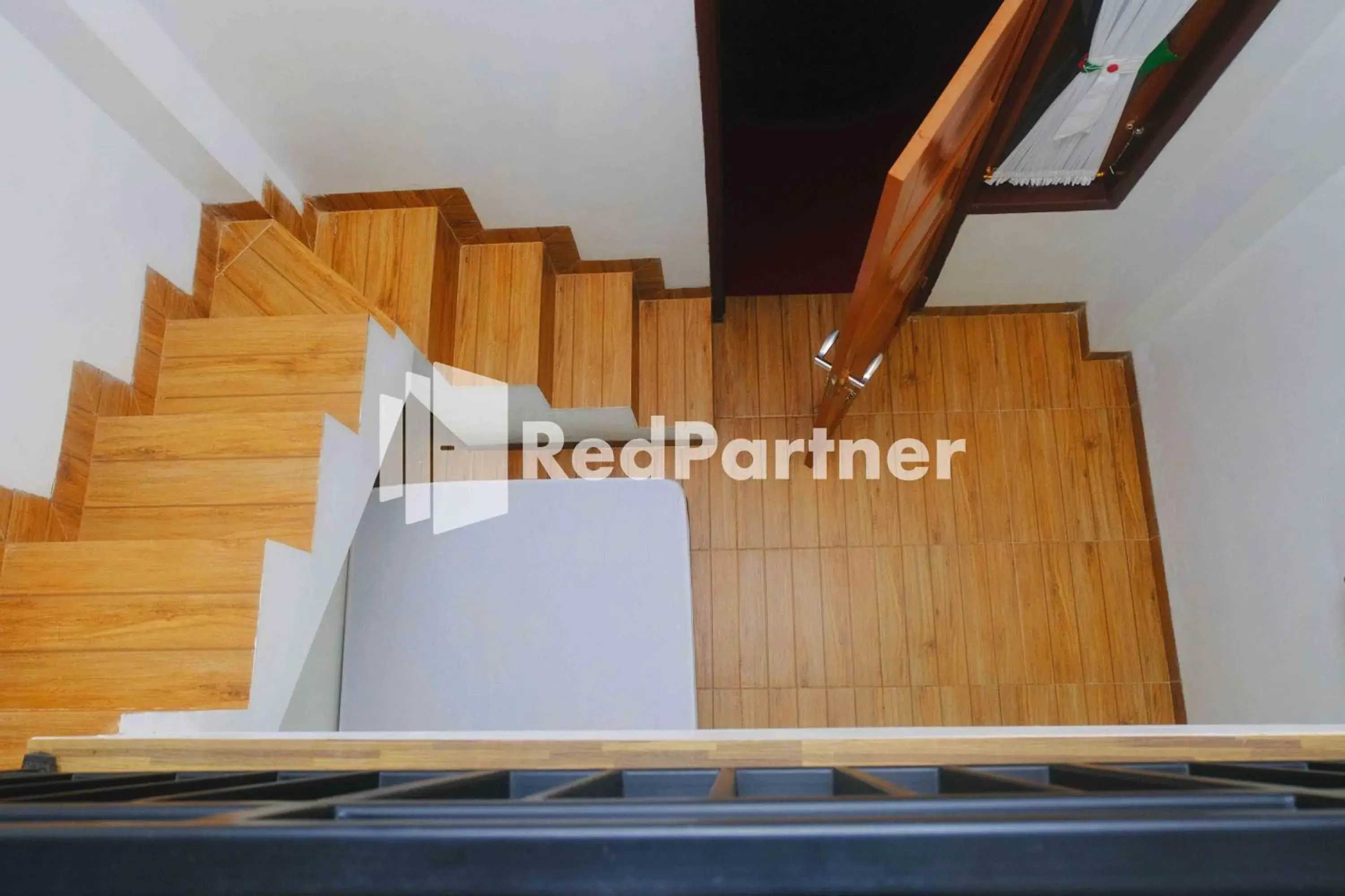 Floor plan in Guest House Bibong Makassar Mitra RedDoorz Floor plan in Guest House Bibong Makassar Mitra RedDoorz