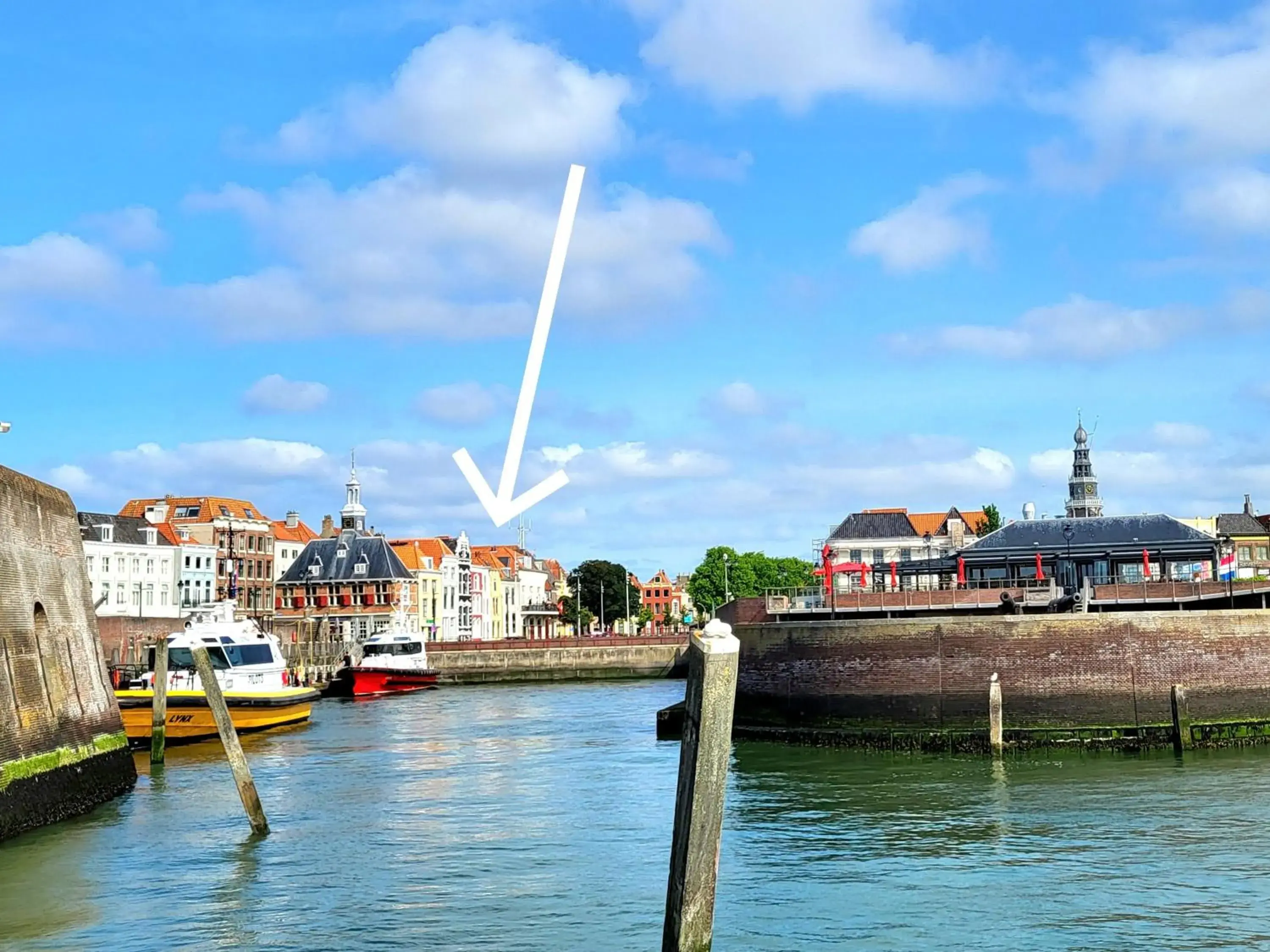 Appartement Havenzicht, gelegen aan zee met zeezicht Appartement Havenzicht, gelegen aan zee met zeezicht