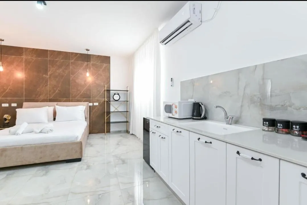 Bed in Lake Mansion Boutique Apartments