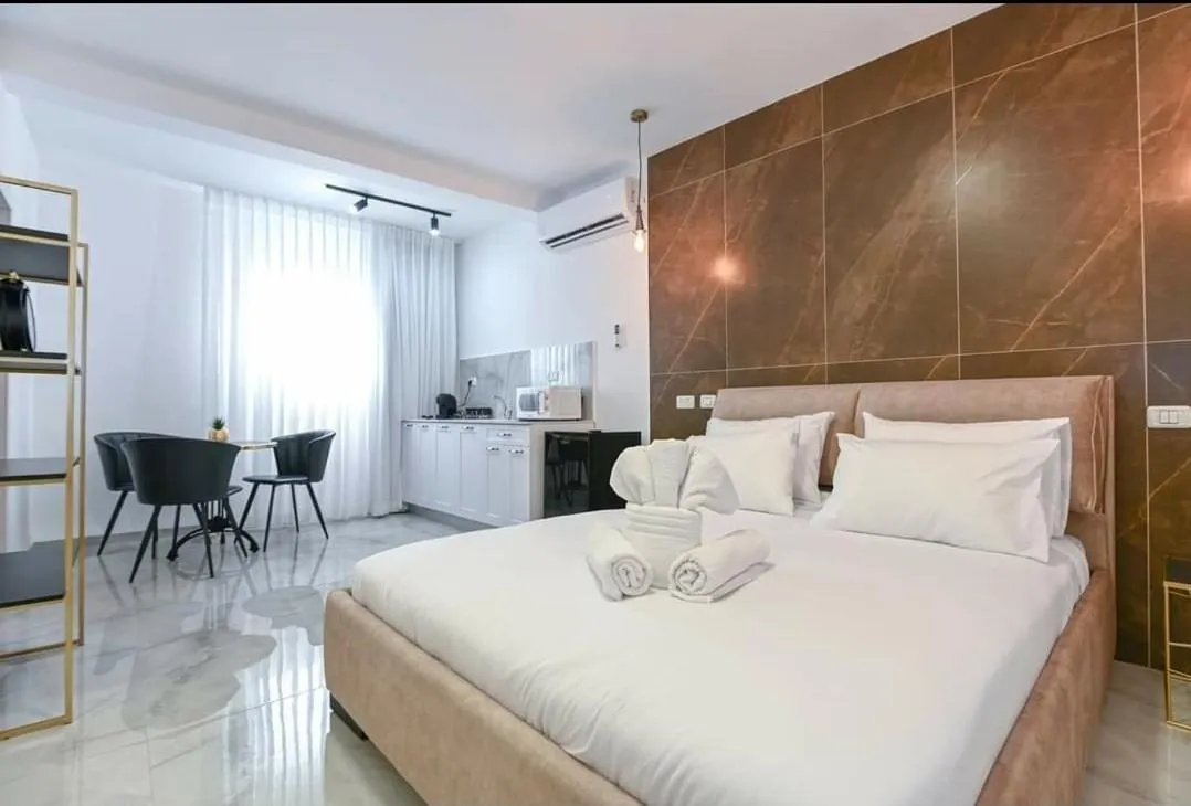 Bed in Lake Mansion Boutique Apartments