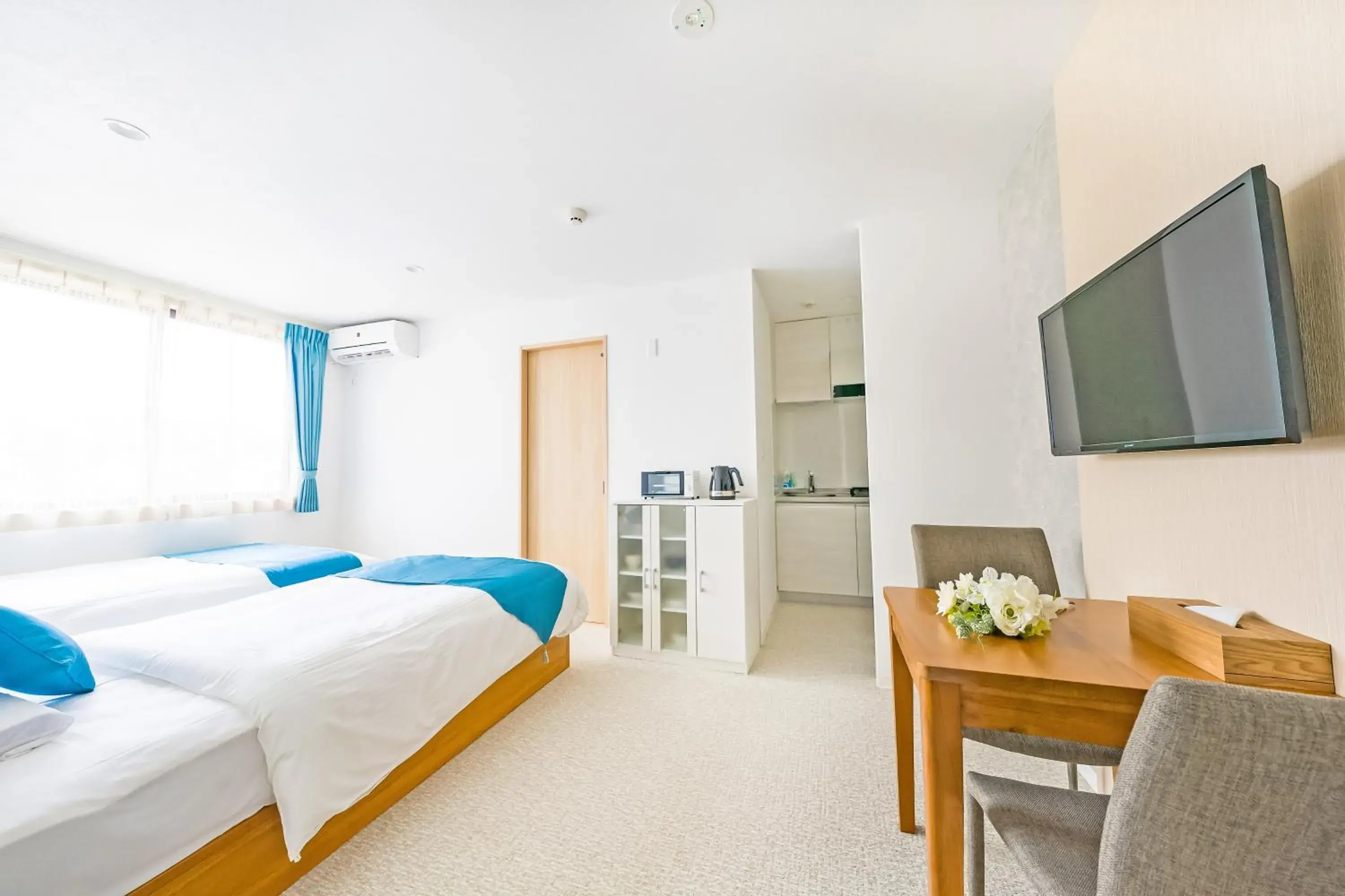 Bedroom, Bed in Hotel California Miyakojima Resort Bedroom, Bed in Hotel California Miyakojima Resort