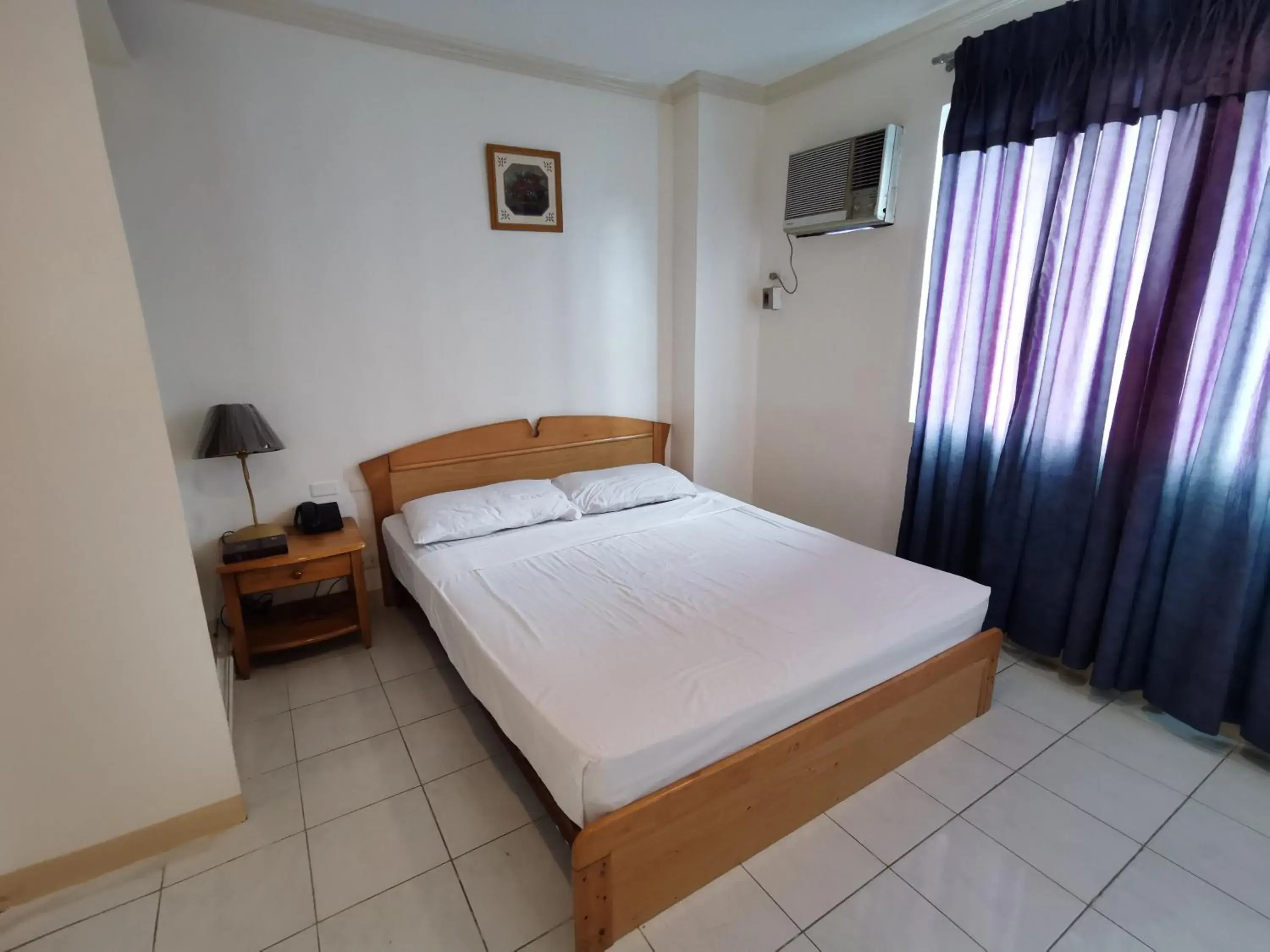 Bed in Metro Park Hotel - Cebu City Bed in Metro Park Hotel - Cebu City