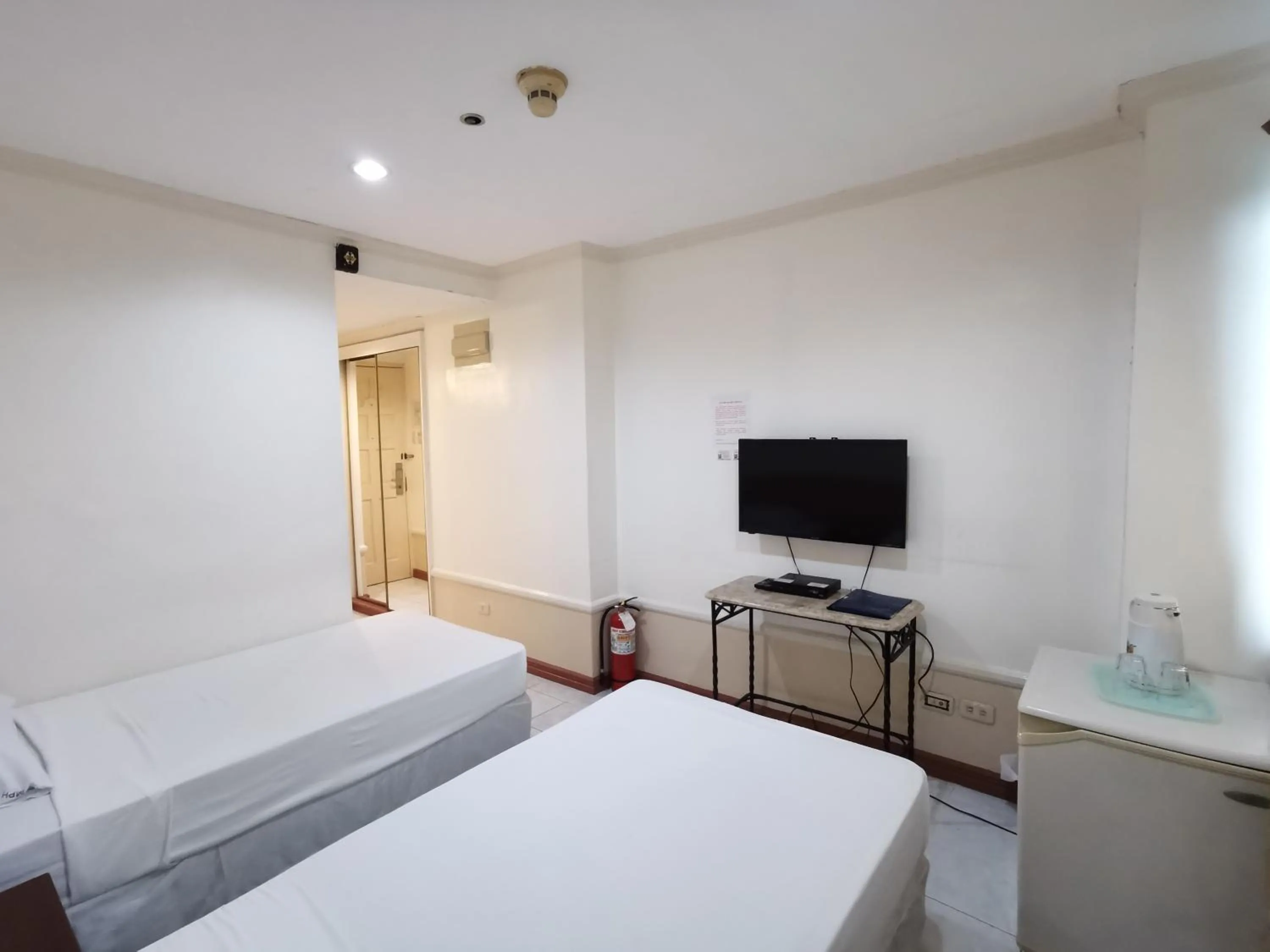 Bed in Metro Park Hotel - Cebu City