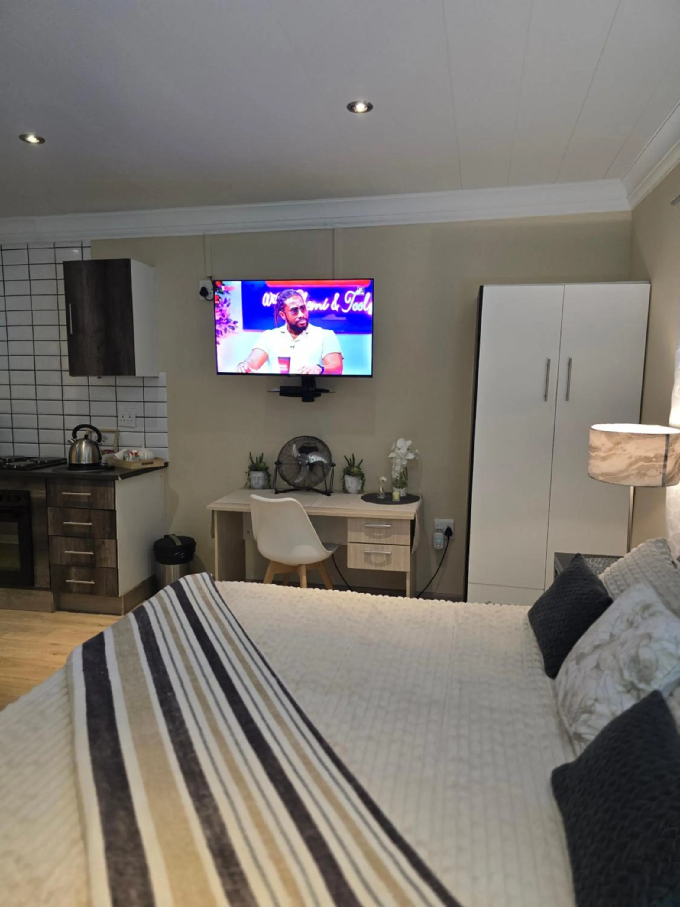 TV and multimedia in Halfway Gardens Home
