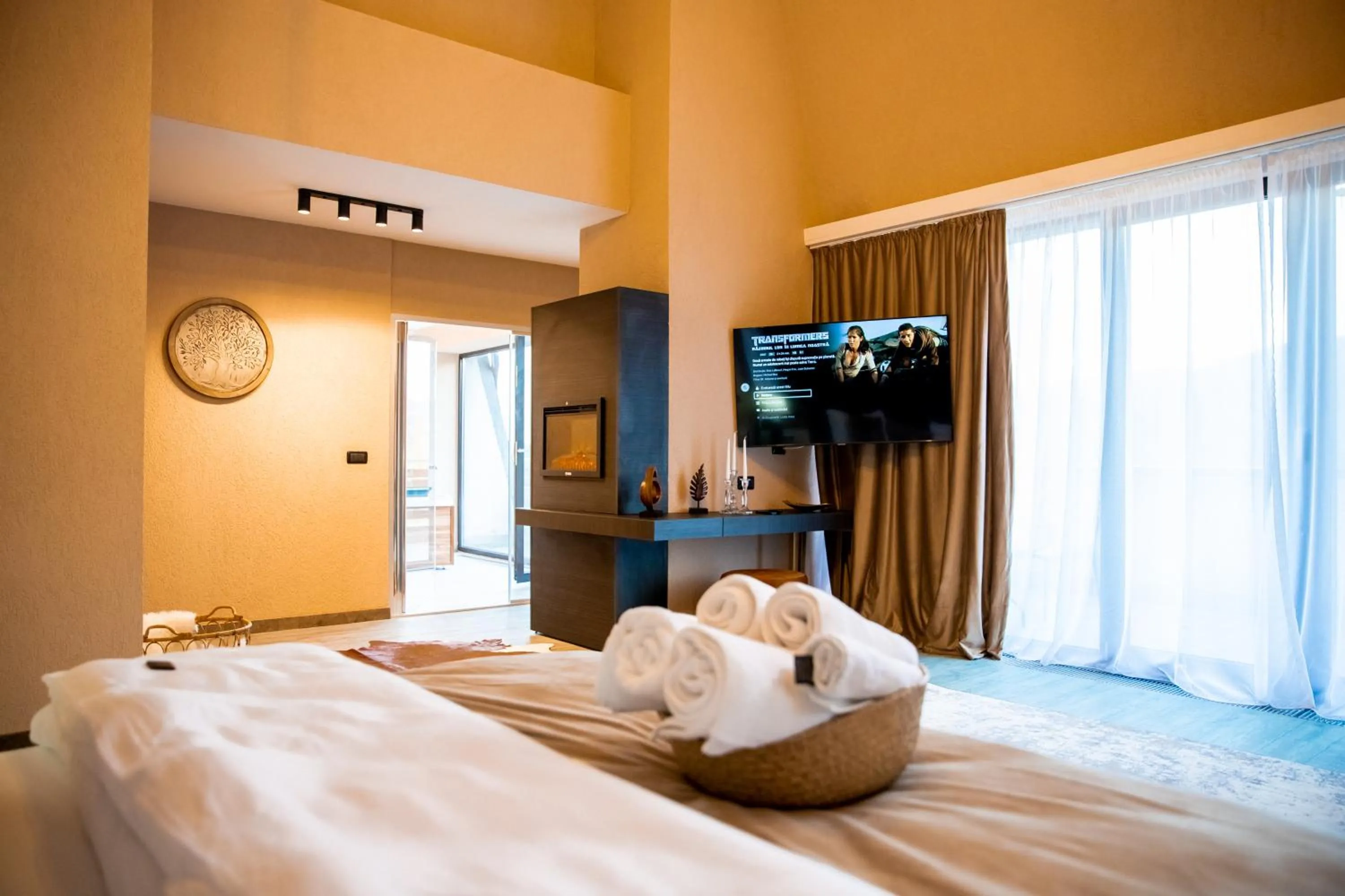 Bed in Elexus Apartments Poiana Brasov