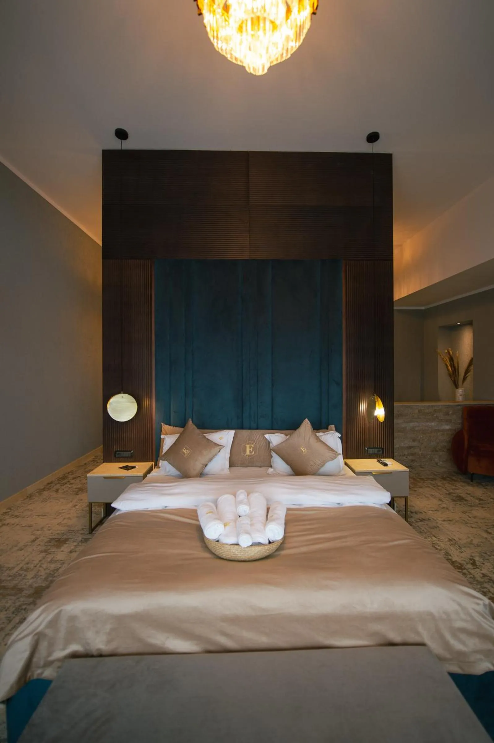 Bed in Elexus Apartments Poiana Brasov