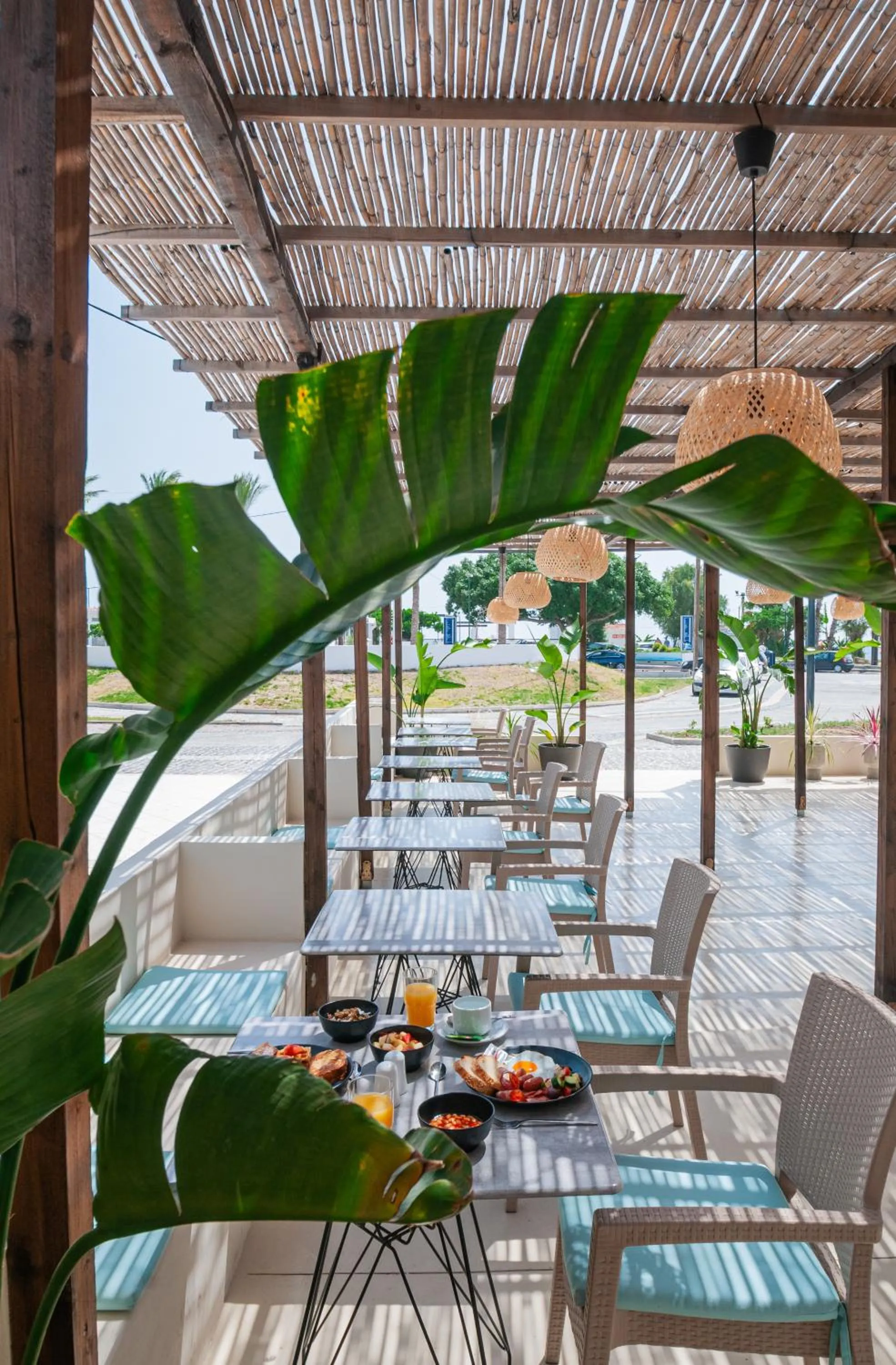 Atma Beach Rooms & Suites