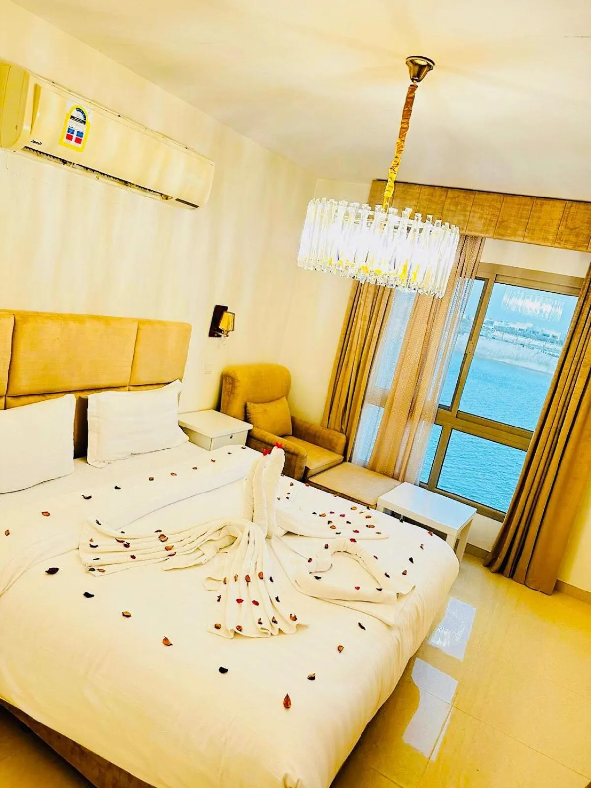 Wave Resort