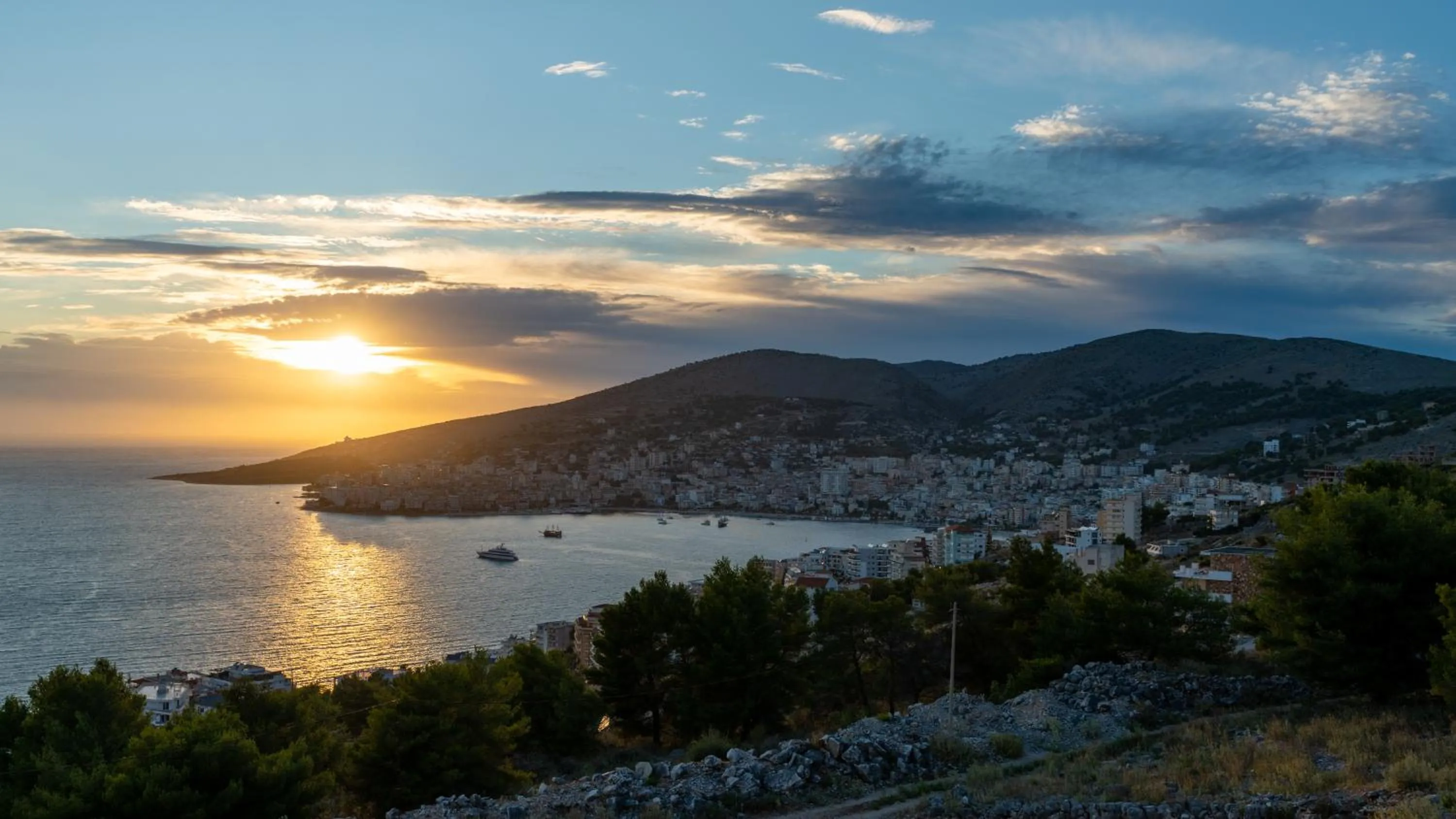 Day in Hilltop Heaven Hotel