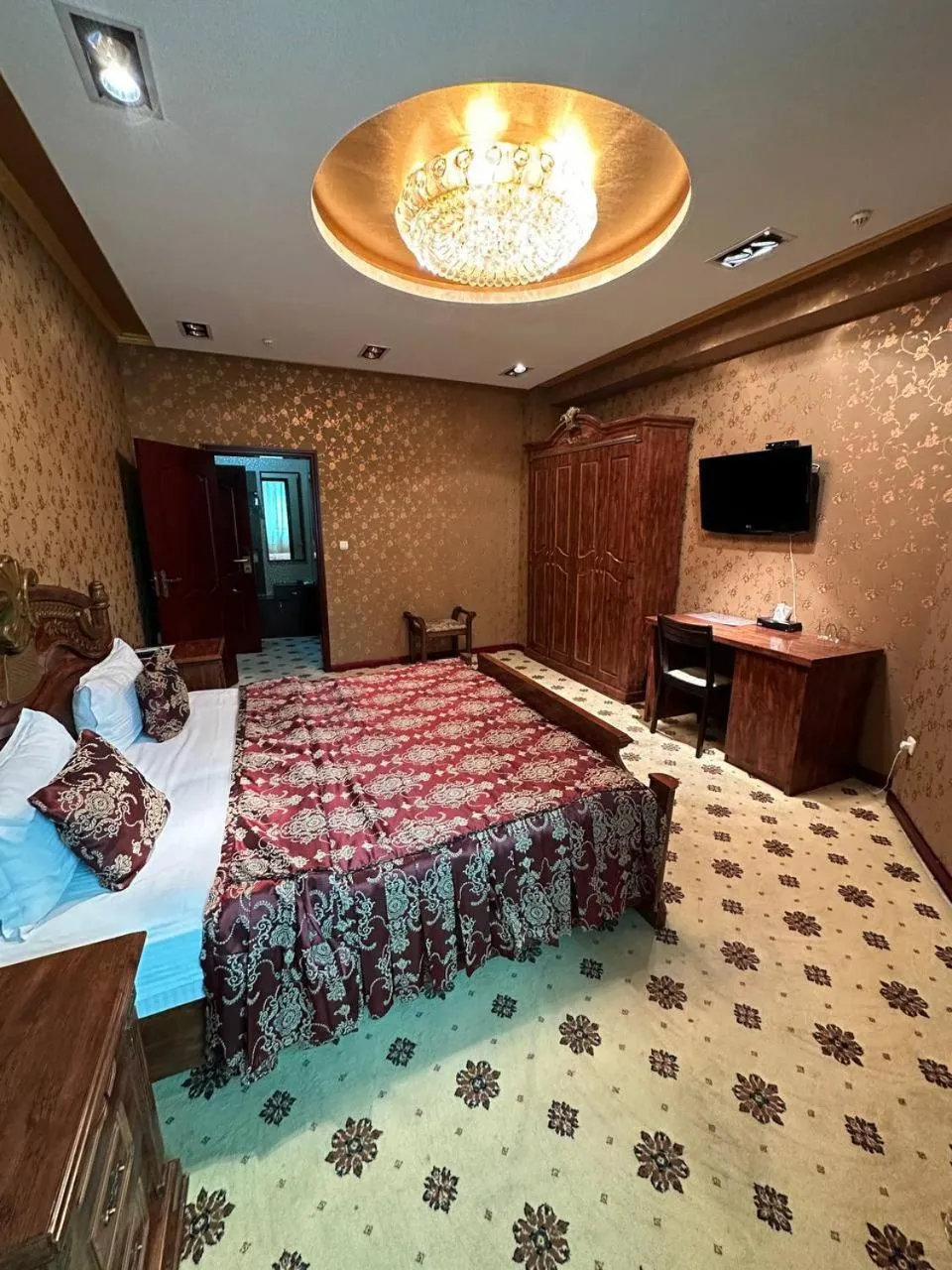 Bed in Altyn Adam Hotel