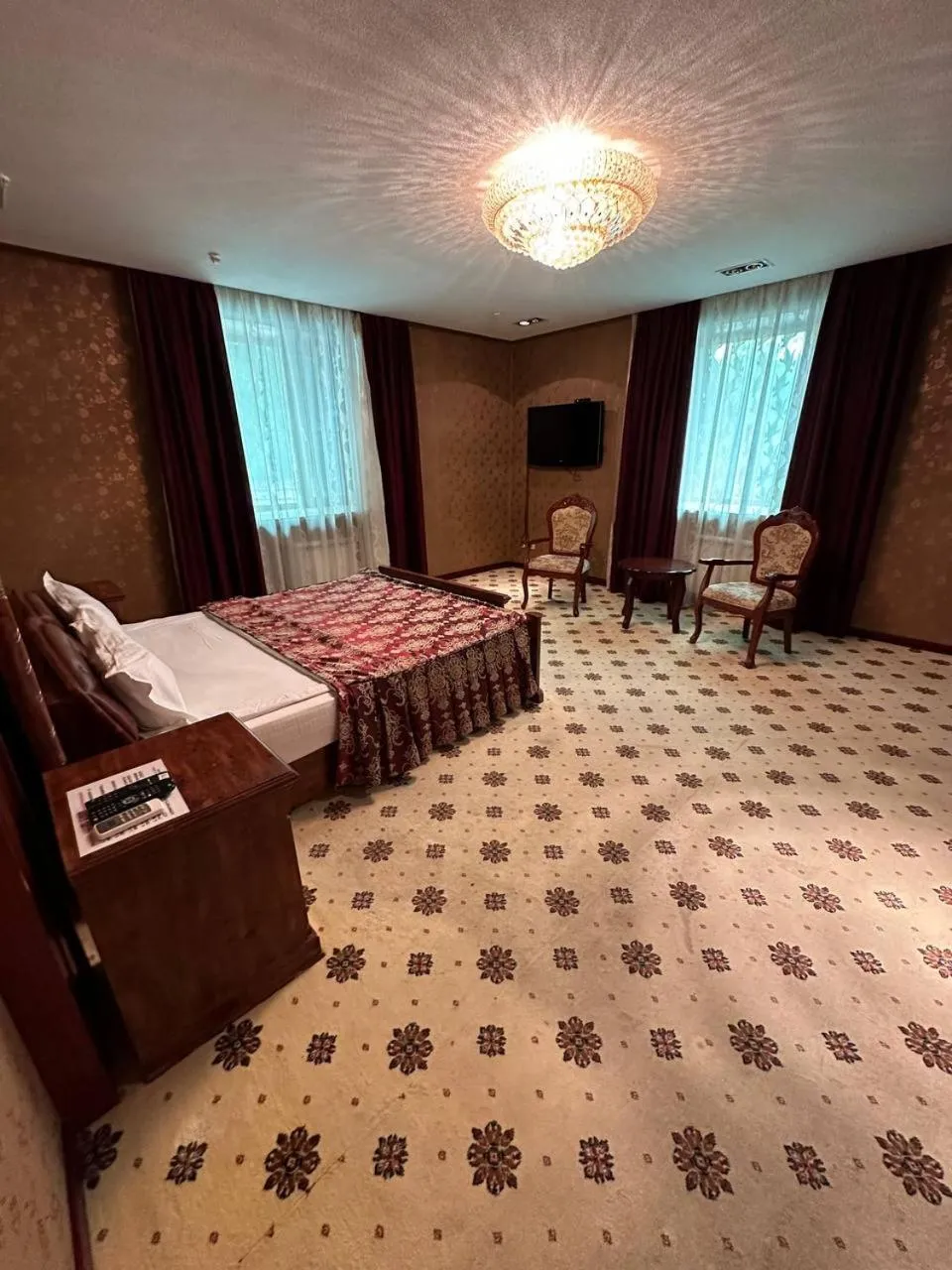 Bed in Altyn Adam Hotel