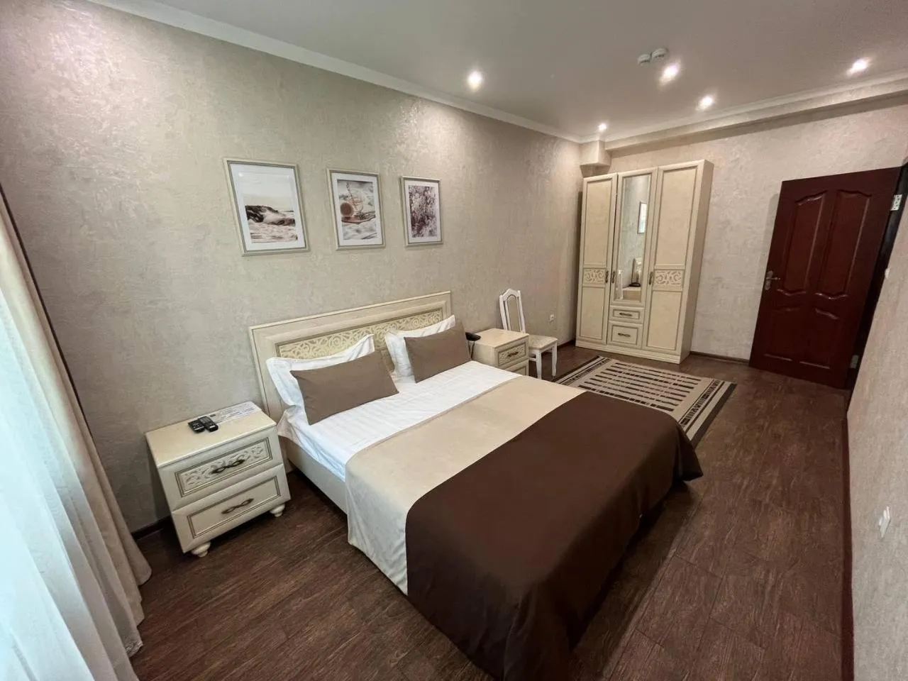 Bed in Altyn Adam Hotel