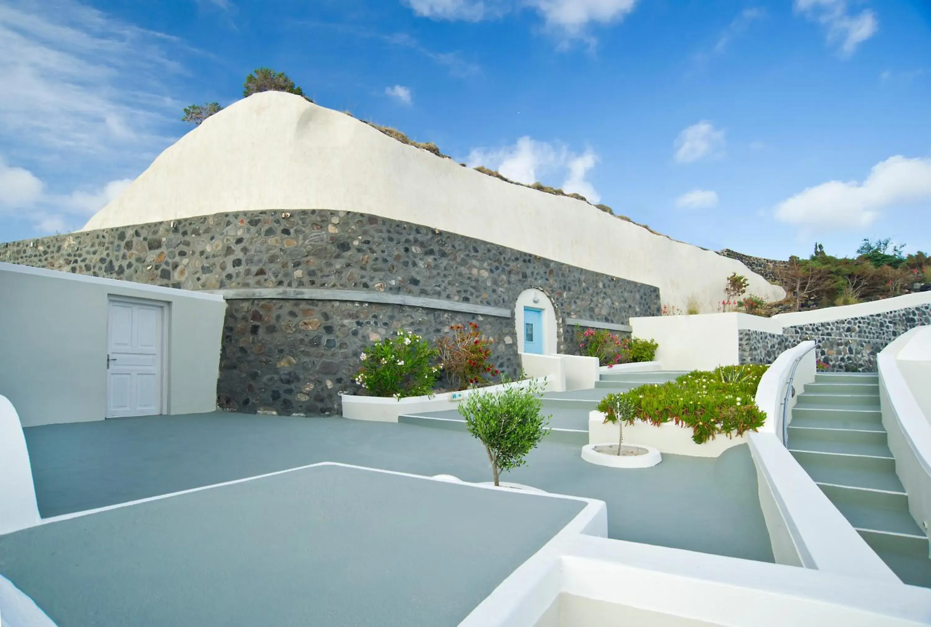 Facade/entrance in Celestia Grand Facade/entrance in Celestia Grand