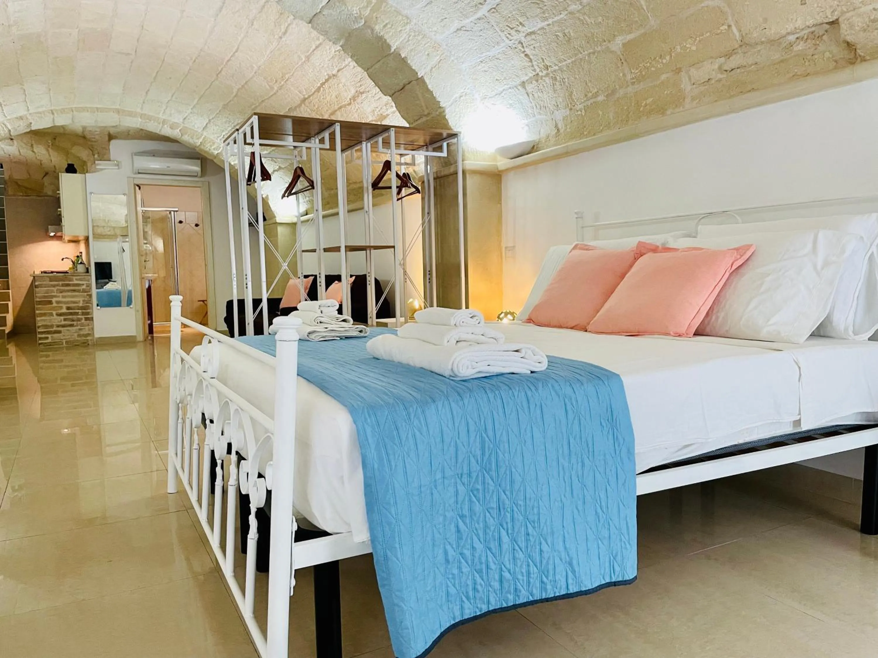 Photo of the whole room, Bed in B&B Pietramare