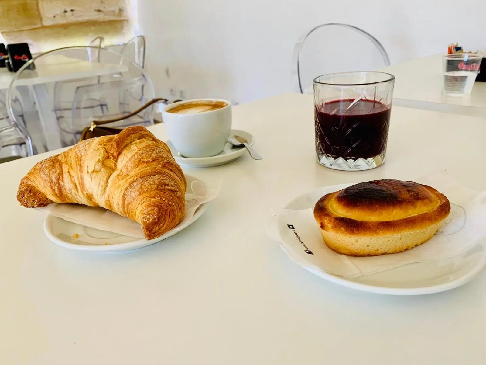 Breakfast in B&B Pietramare