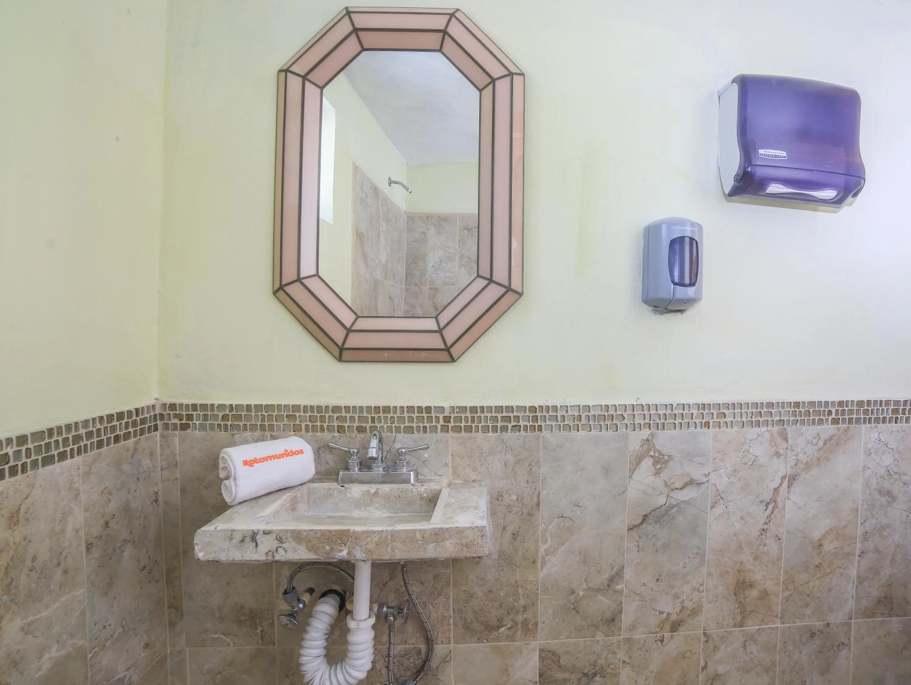 Centro Ecoturístico Tatu by Rotamundos