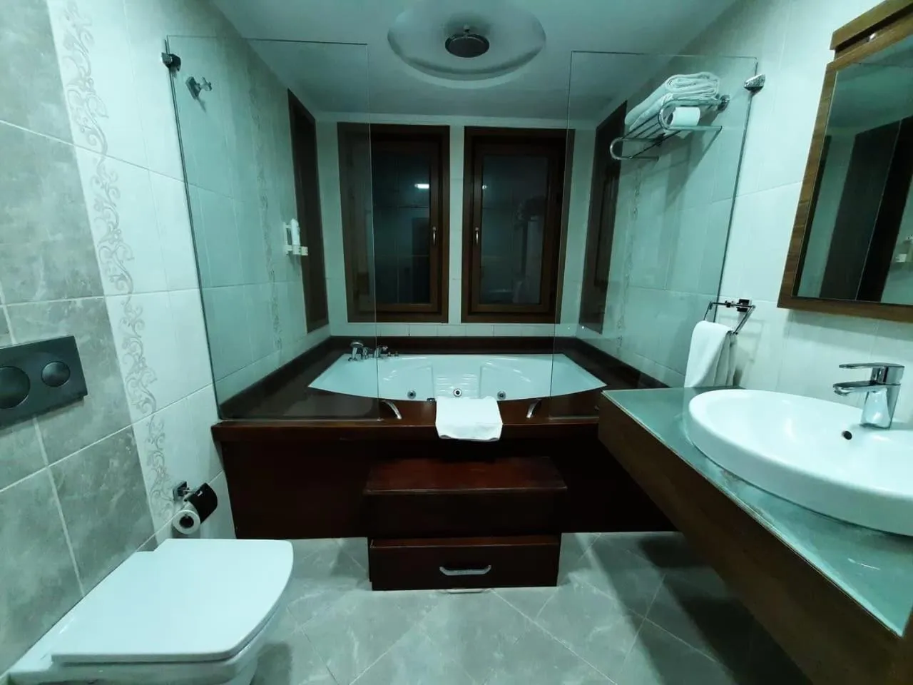 Bath in Cesmeli Konak Hotel Silivri