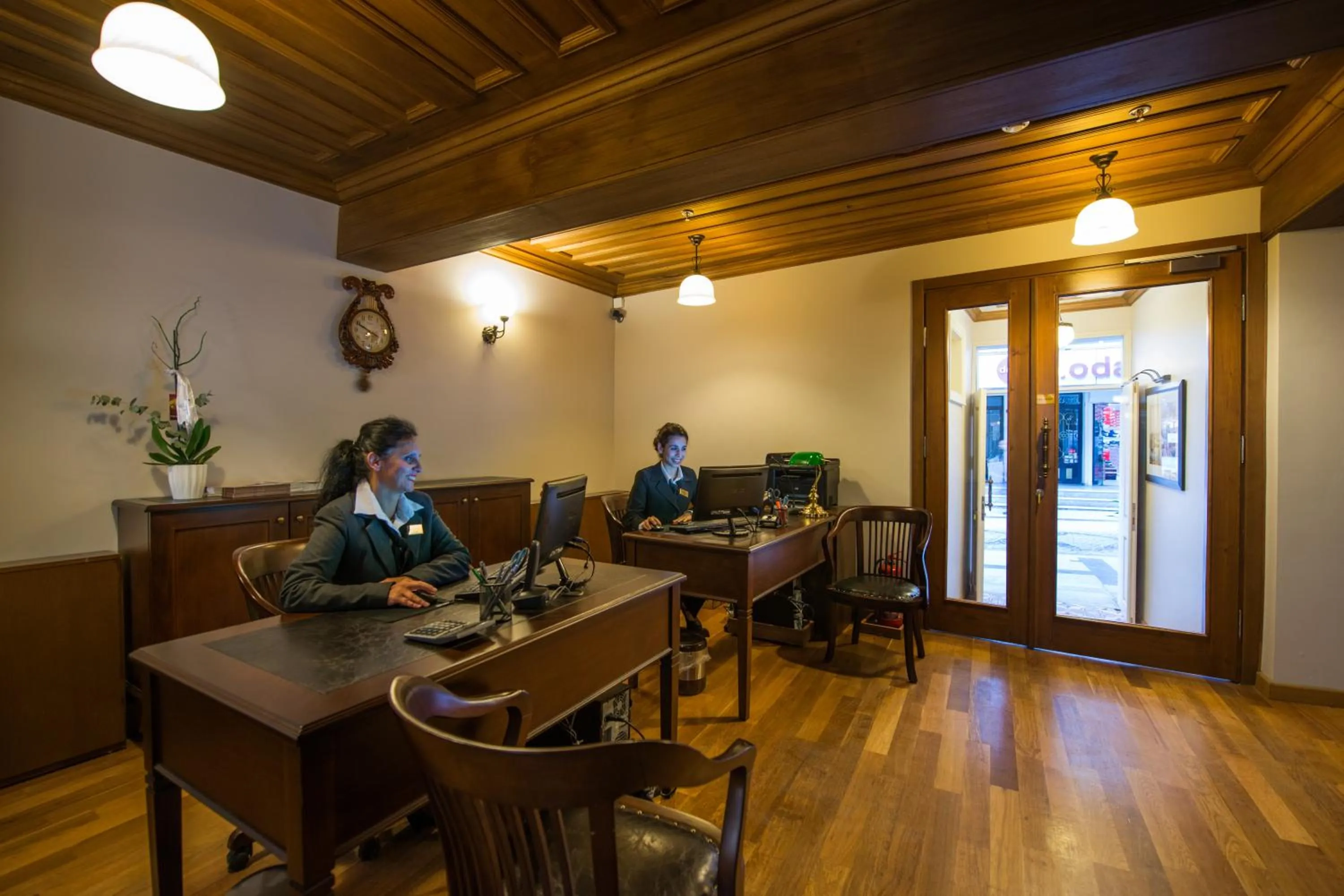 Staff in Cesmeli Konak Hotel Silivri