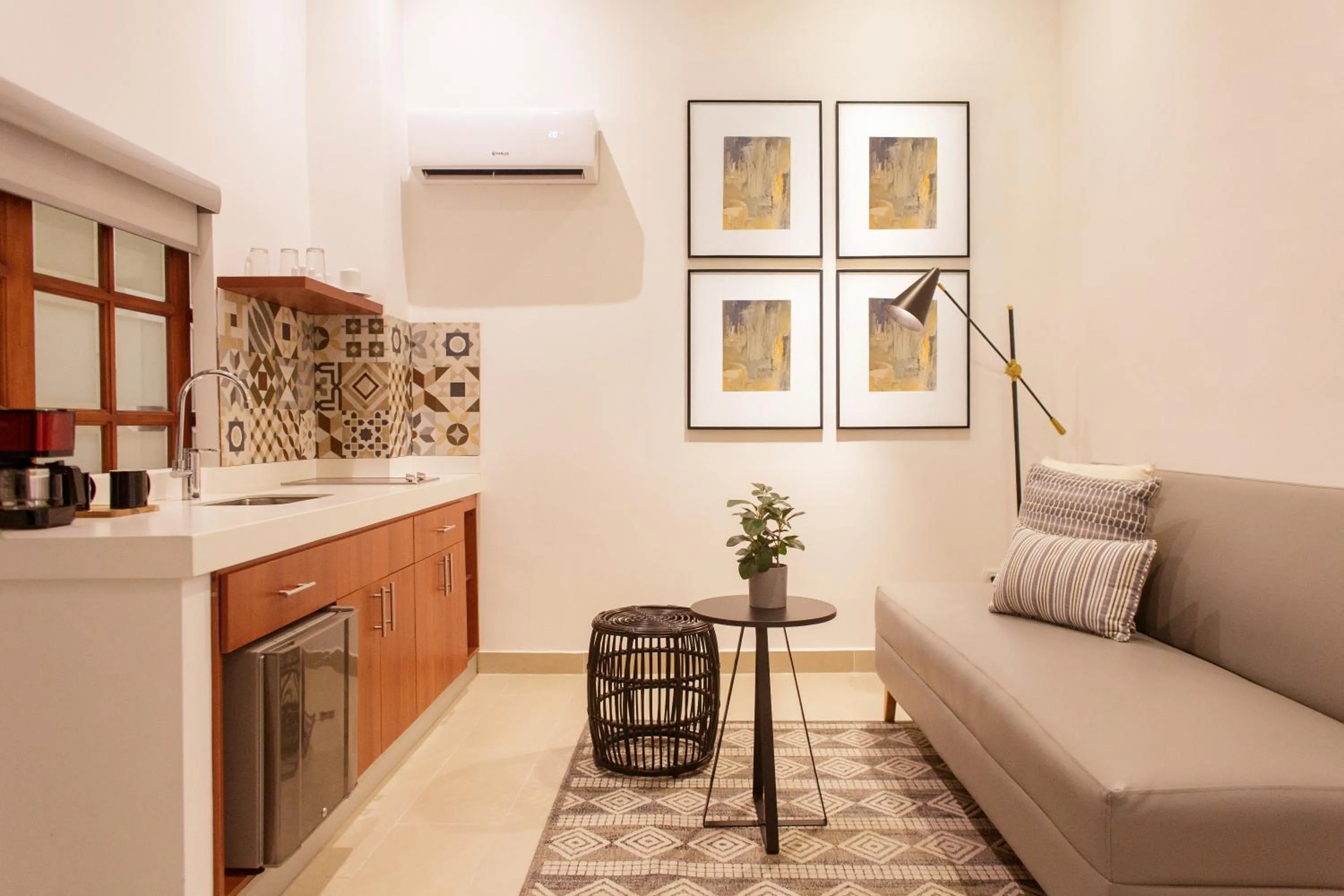 Living room in Ganem Suites Cartagena