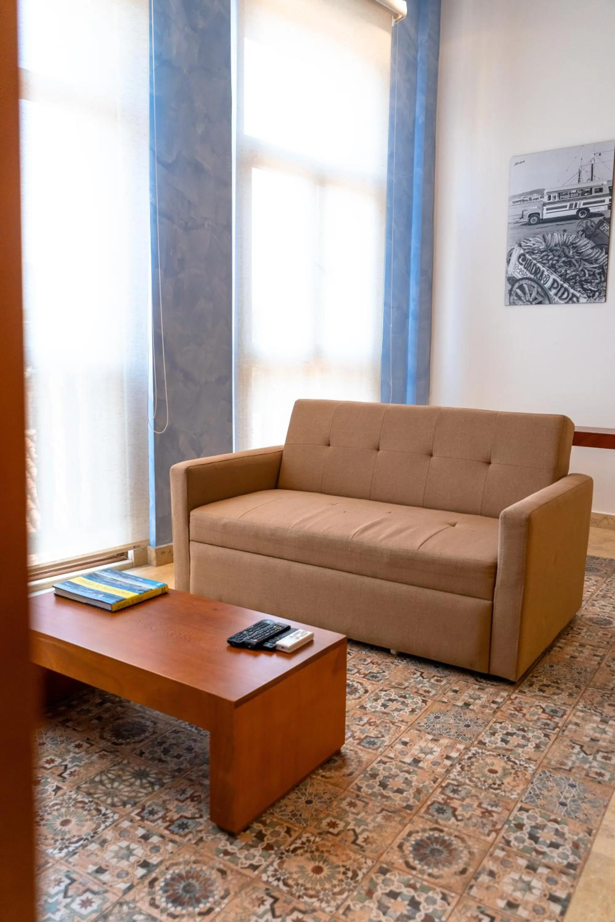 Living room in Ganem Suites Cartagena