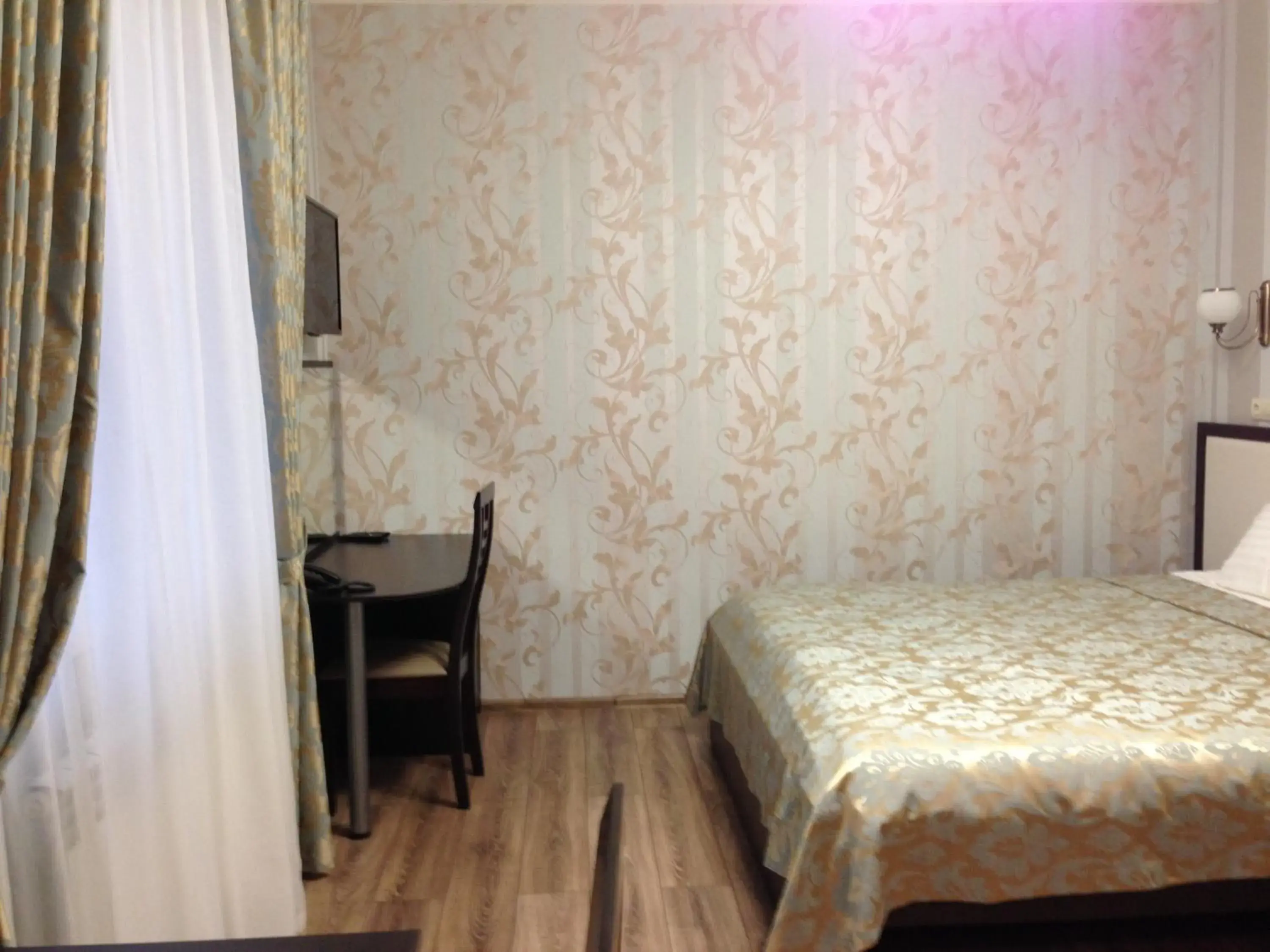 Standard Double Room in Royal Hotel Standard Double Room in Royal Hotel
