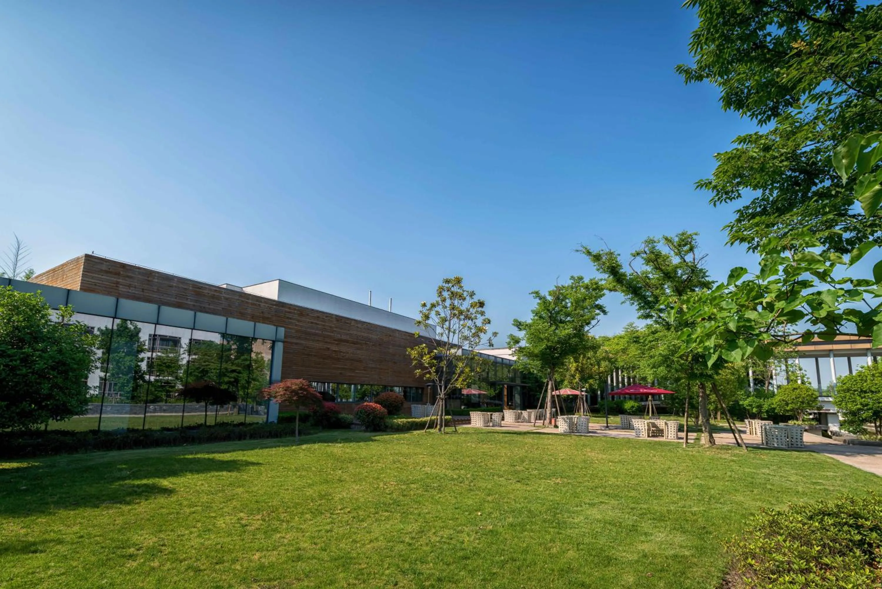 Garden view in CITIC Pacific Zhujiajiao Jin Jiang Hotel