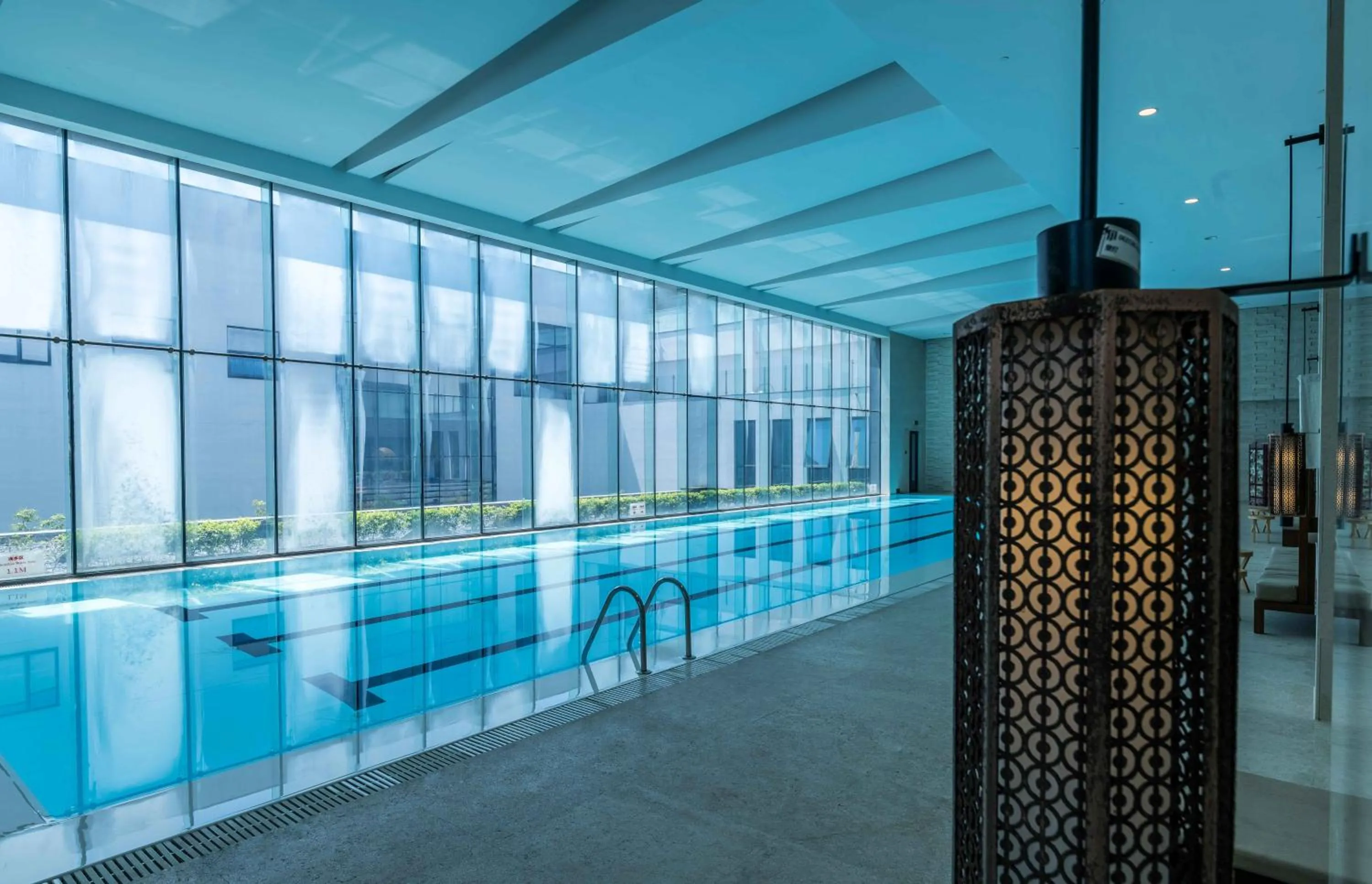 Swimming pool in CITIC Pacific Zhujiajiao Jin Jiang Hotel