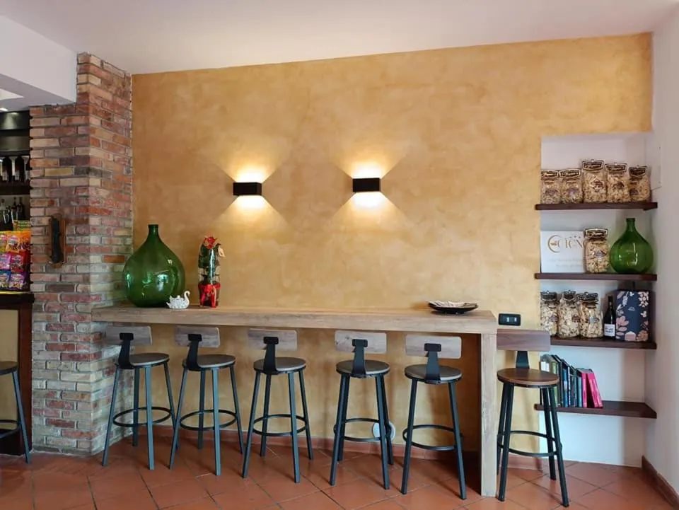 Lounge or bar in Hotel Residence - Il Giardino del Cigno