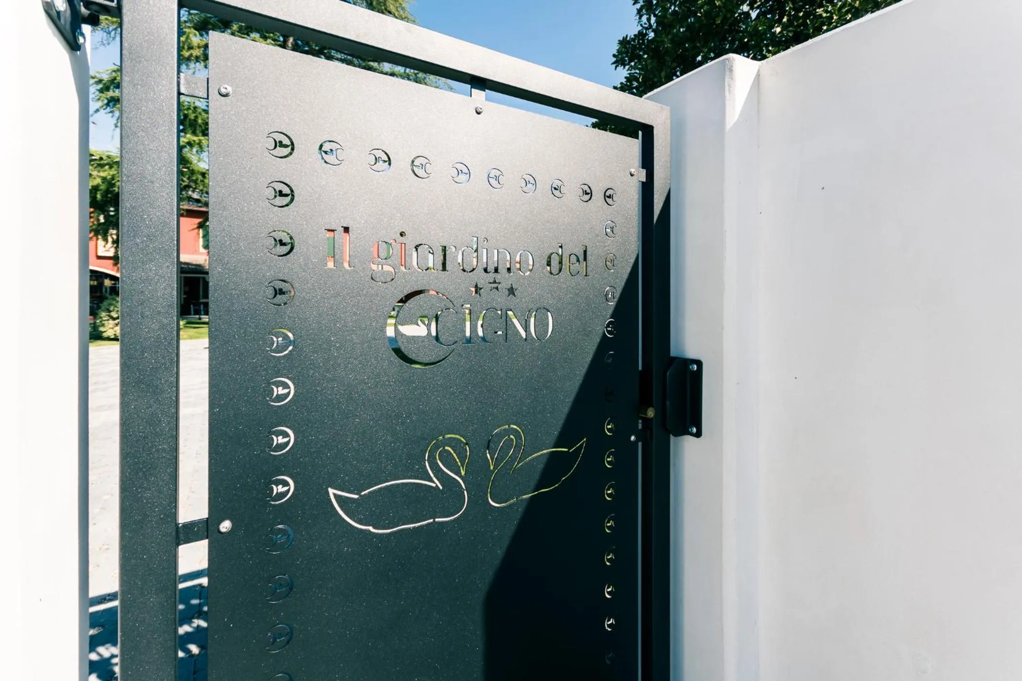 Hotel Residence - Il Giardino del Cigno