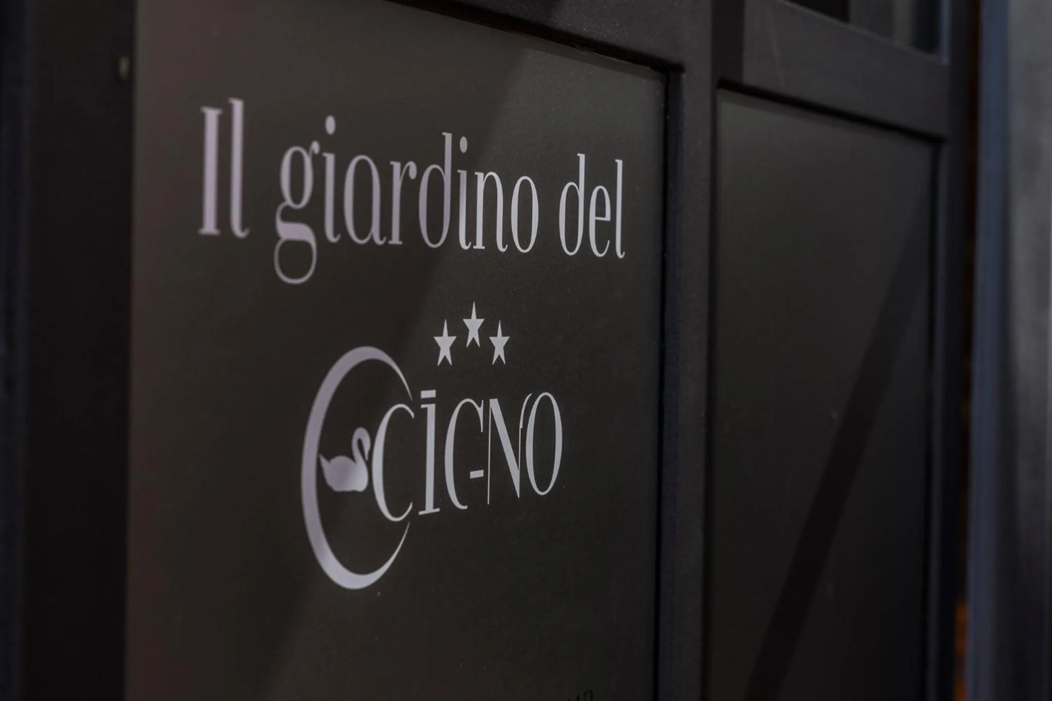 Hotel Residence - Il Giardino del Cigno