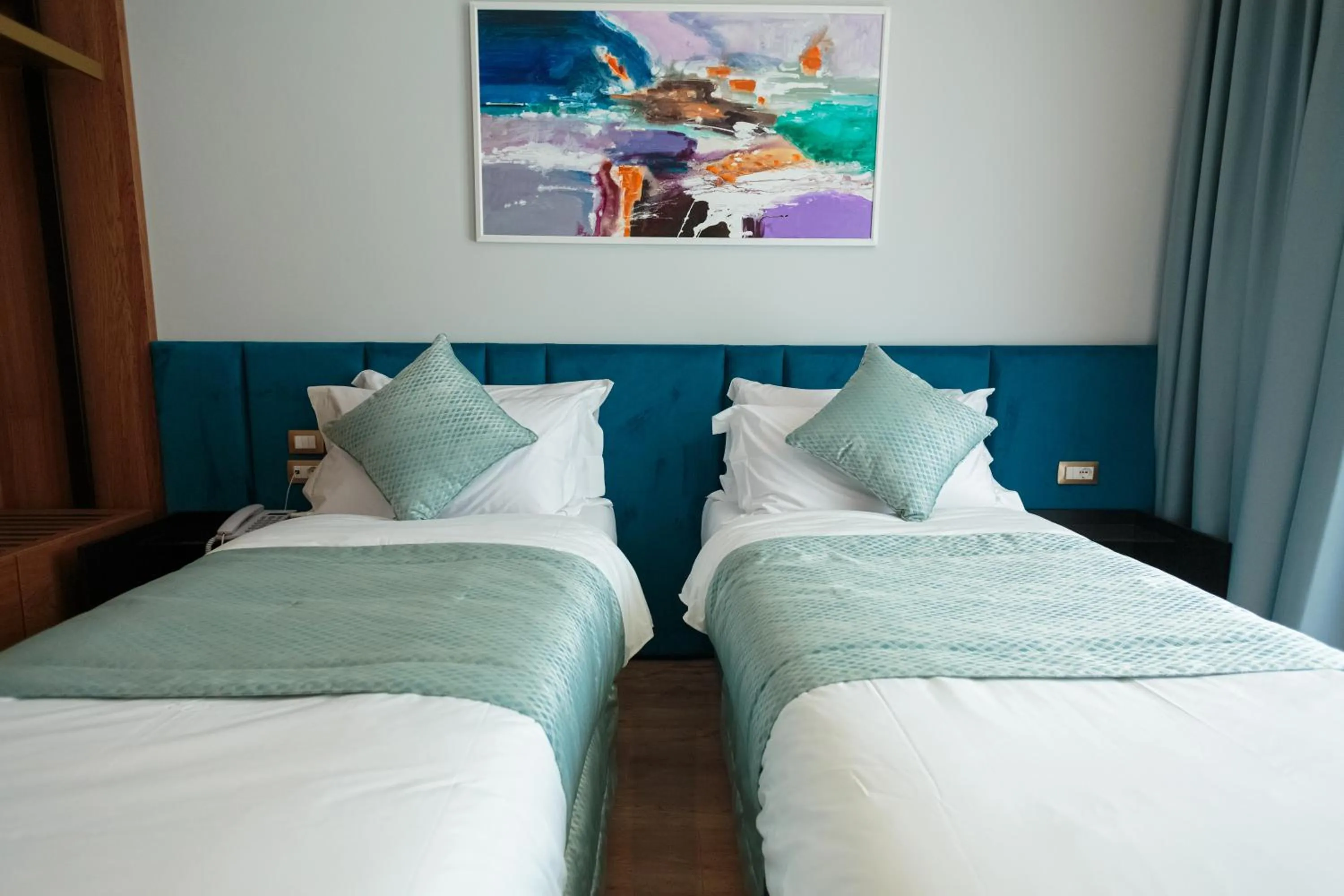 Photo of the whole room, Bed in Ames Hotel & SPA