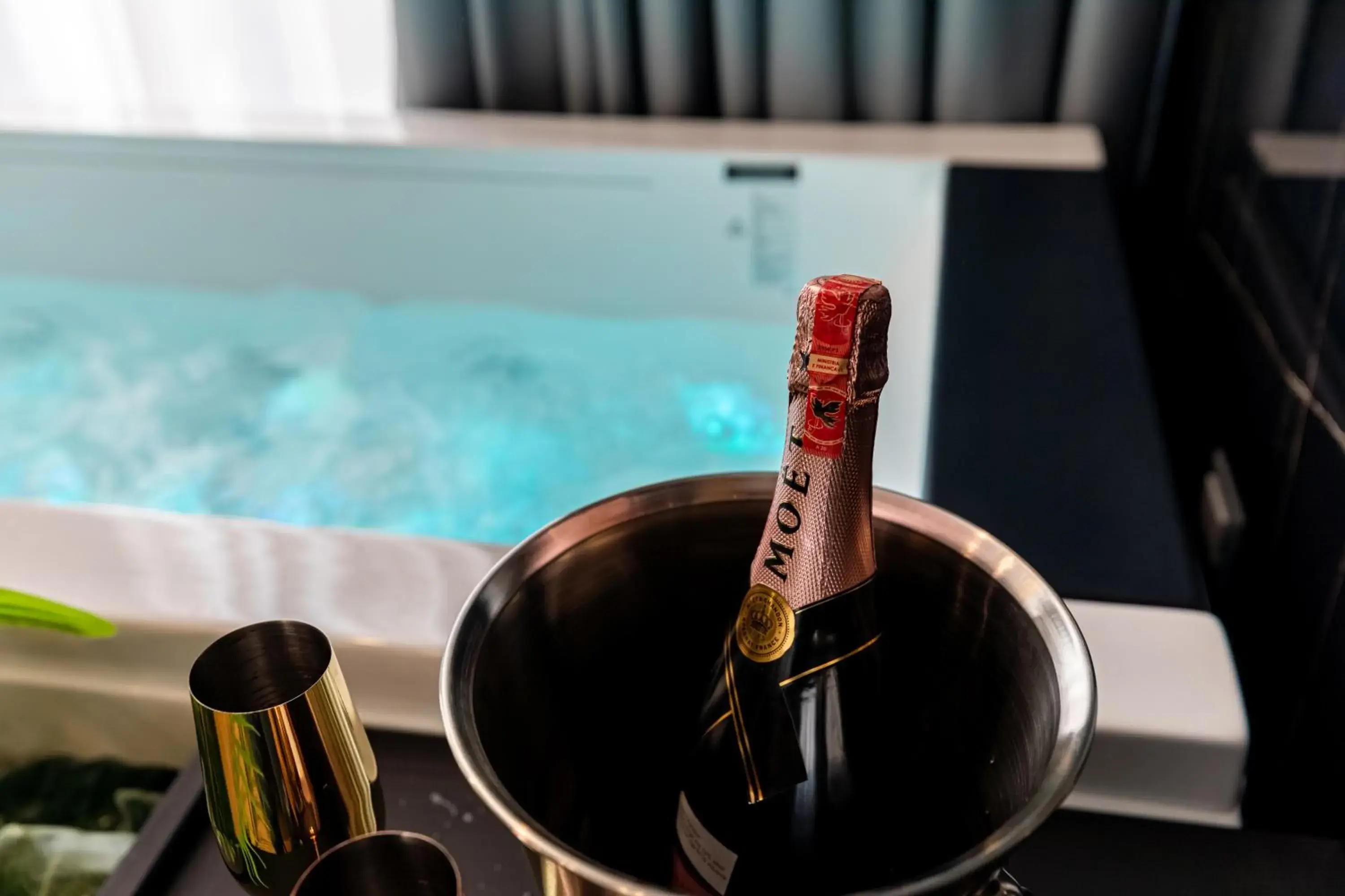 Lounge or bar in Ames Hotel & SPA Lounge or bar in Ames Hotel & SPA