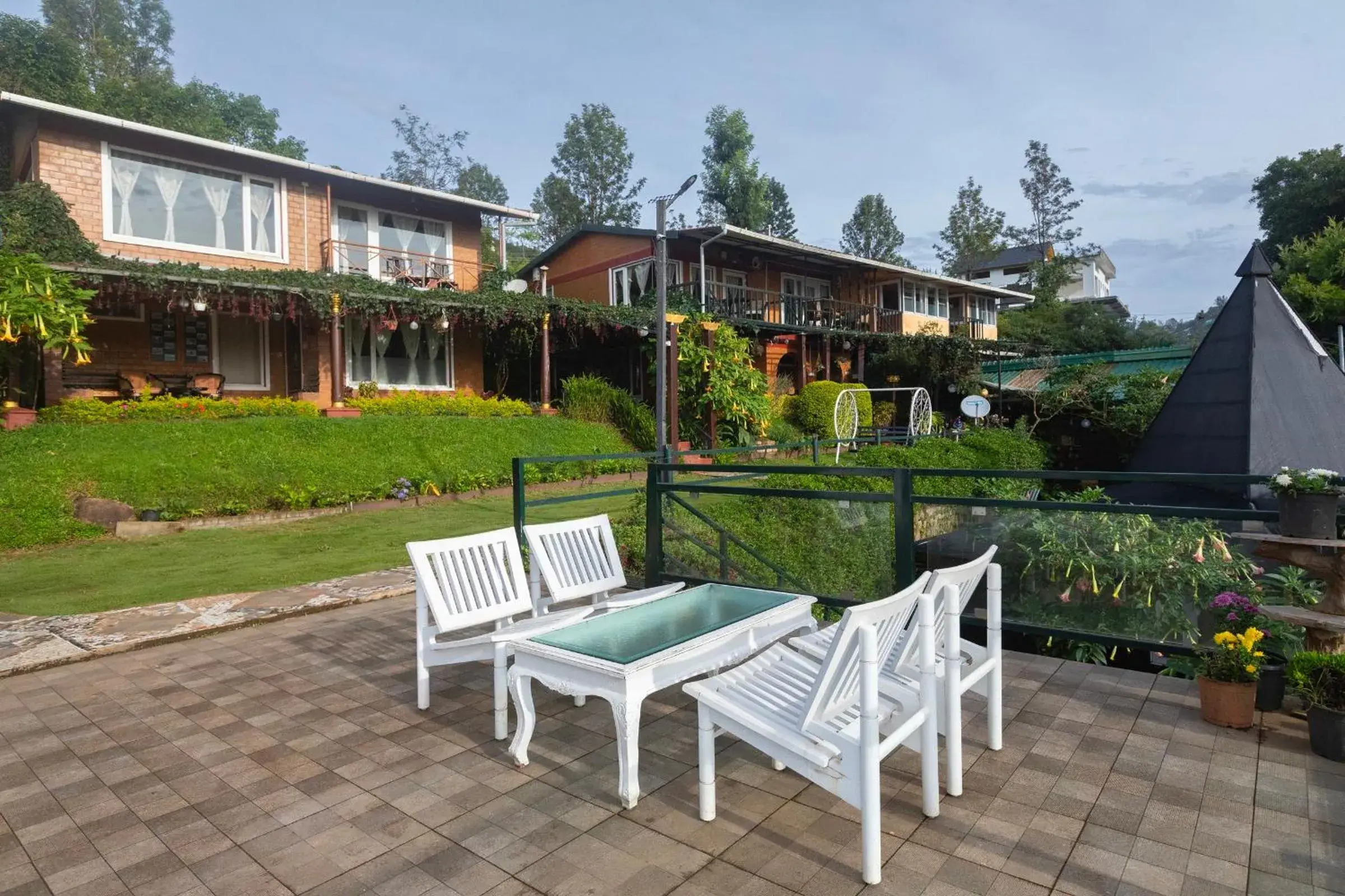 Property building in De Rock Jungle Living Resort Property building in De Rock Jungle Living Resort